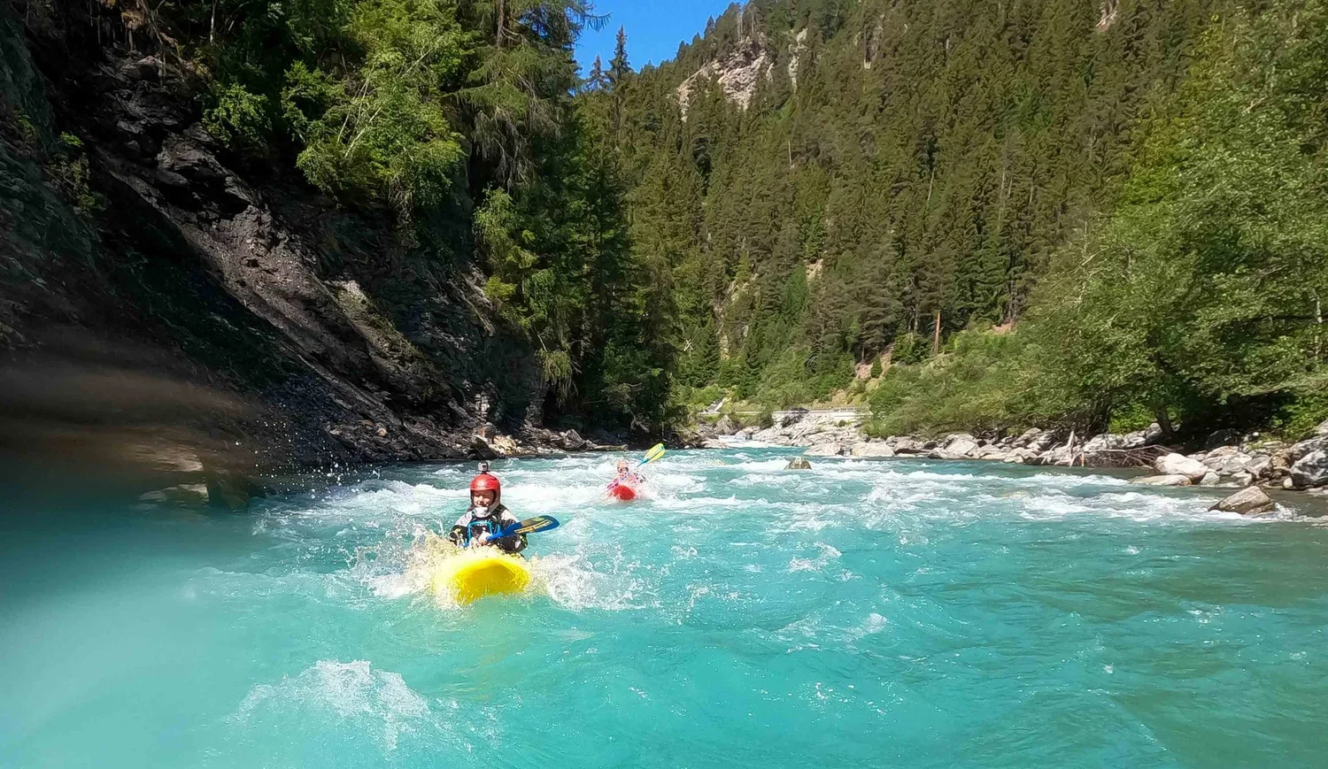 Kayak-Trips-Switzerland.webp