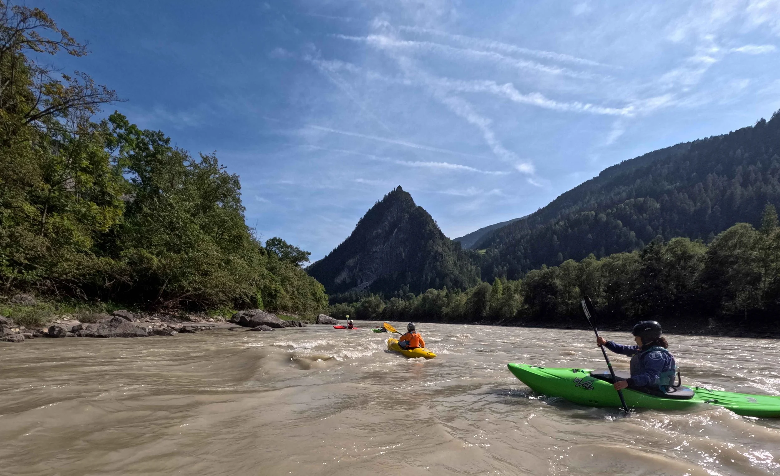 Paddle-UK-Whitewater-Leader.jpg