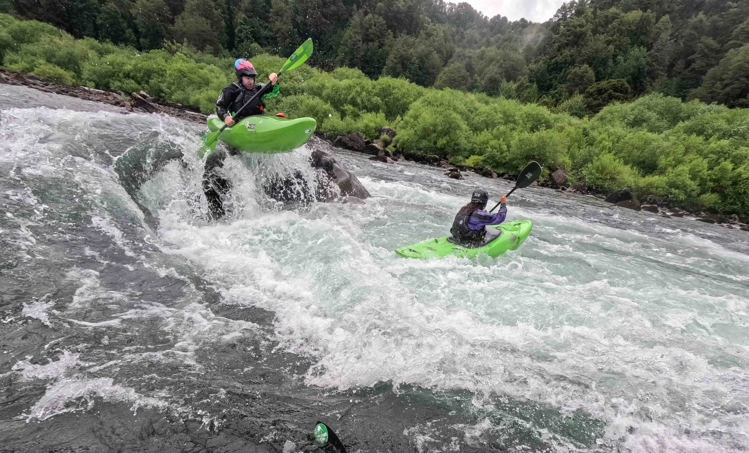 Kayak-Rio-Bio-Bio-Chile.jpg