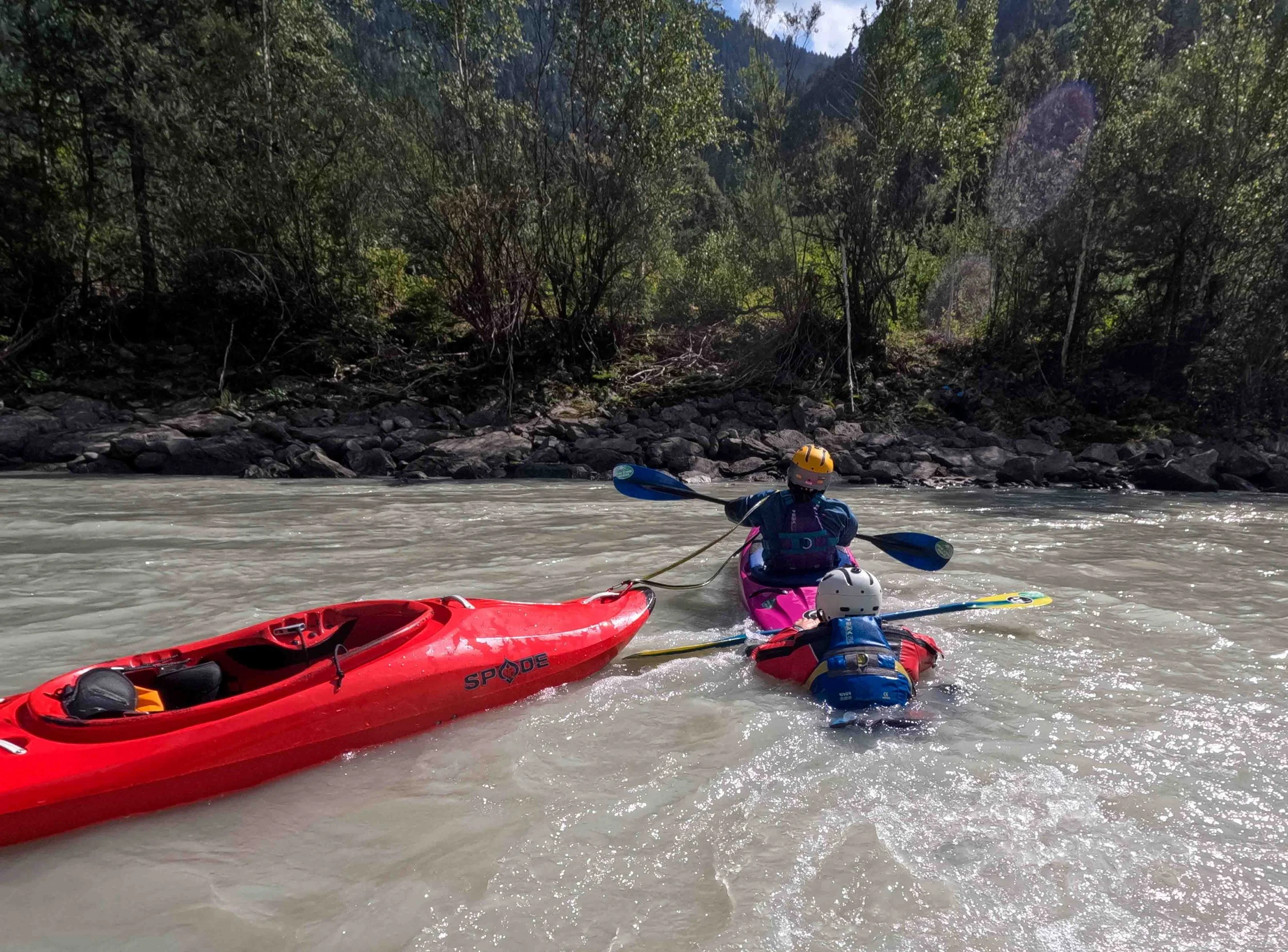 Rescue-Kayaker-and-Equipment-on-whitewater.jpg