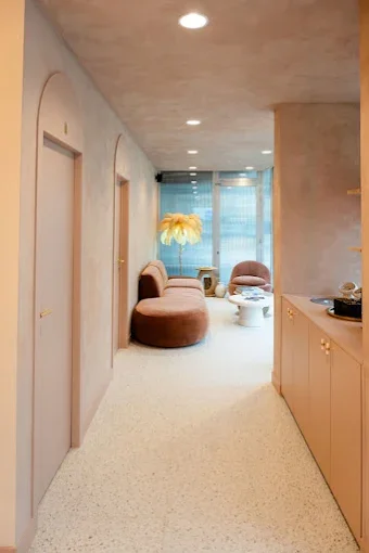 peche skin clinic 4.webp