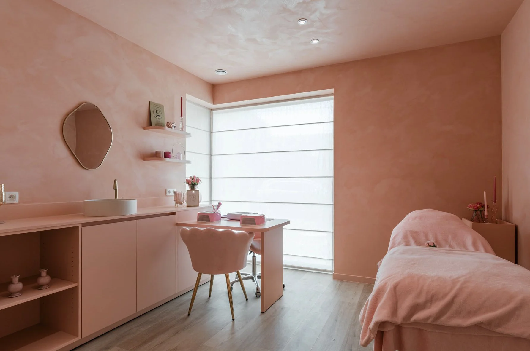 beauty boutique yanne 4.jpg