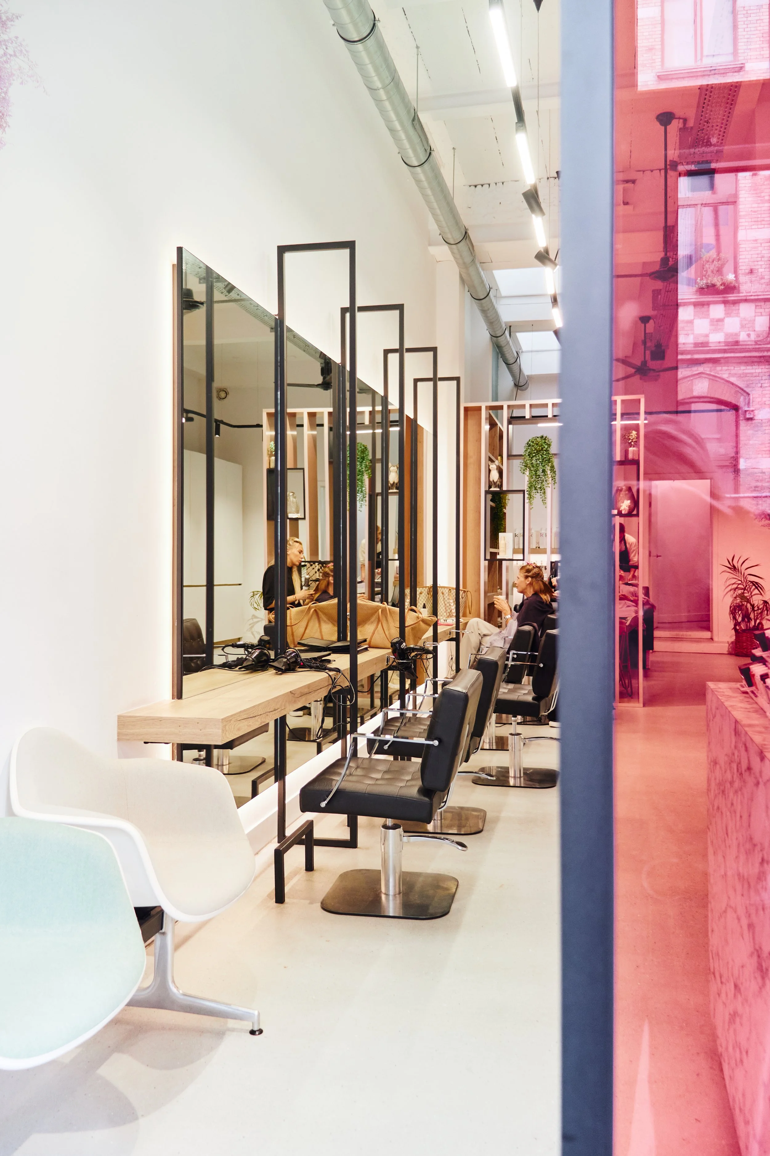 C x M Hairdressers
