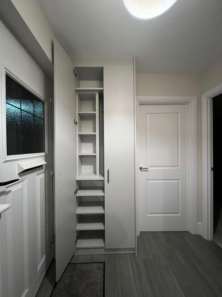 APPFIT - HALLWAY STORAGE