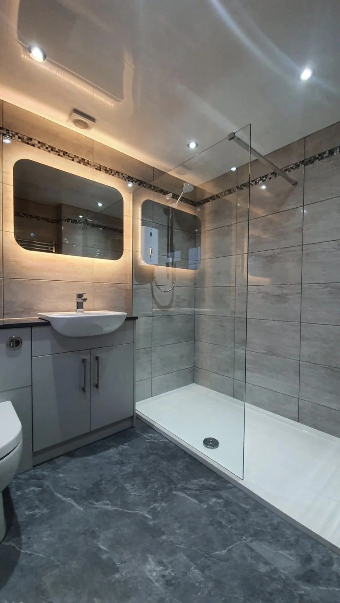 APPFIT - HOUSE BATHROOM