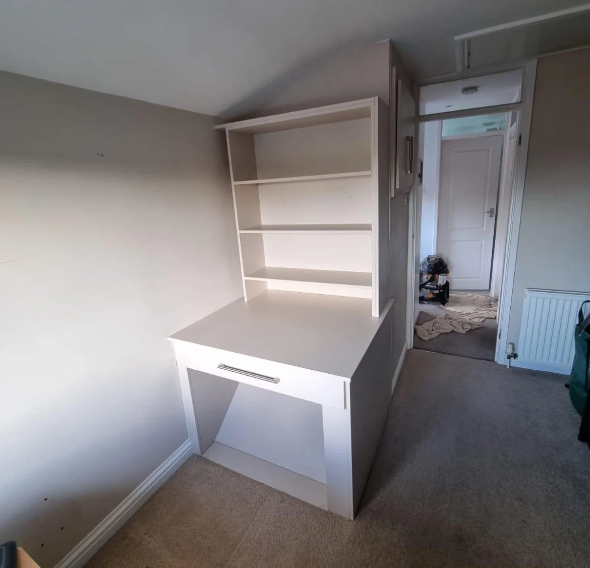 APPFIT - BULKHEAD WARDROBE