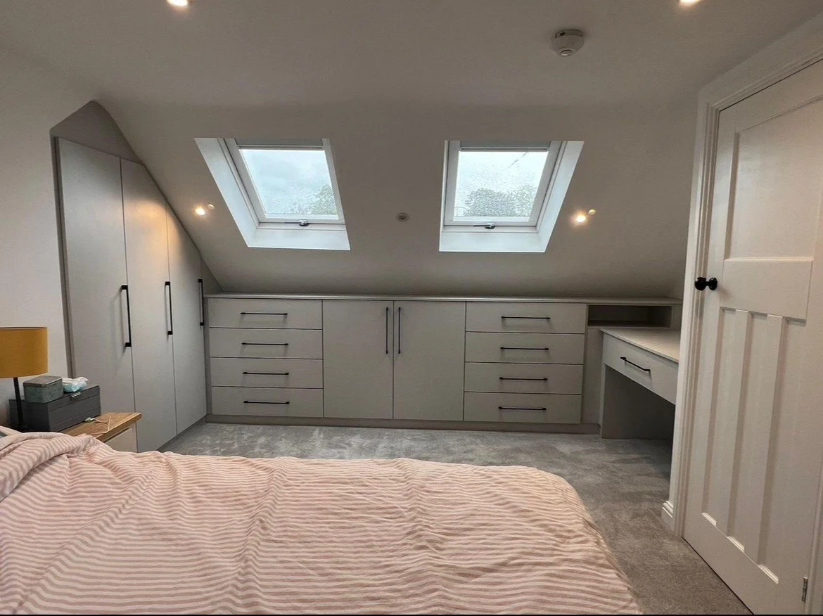 APPFIT - ANGLE WARDROBES