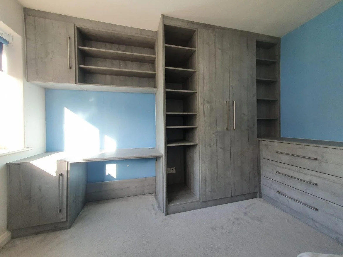 APPFIT - OPEN DISPLAY WARDROBES