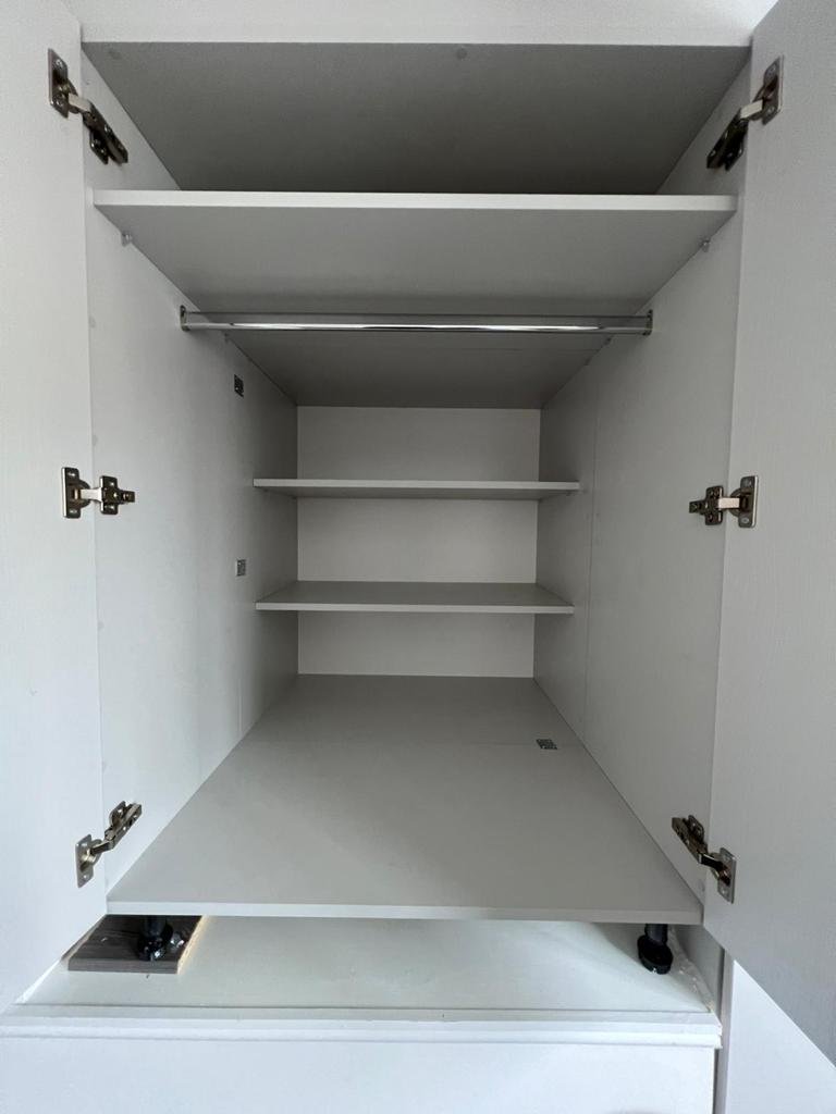 APPFIT - BULKHEAD WARDROBE