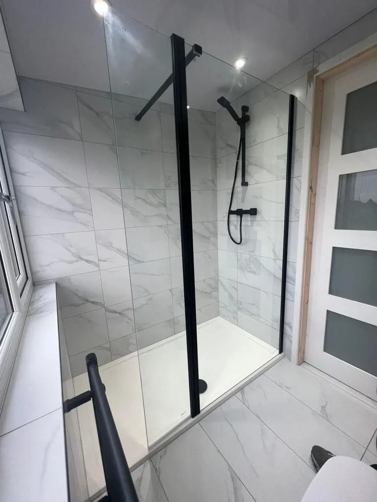 APPFIT - HOUSE BATHROOM