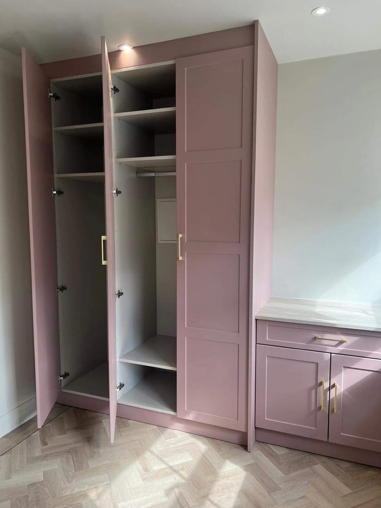 APPFIT - FITTED WARDROBES