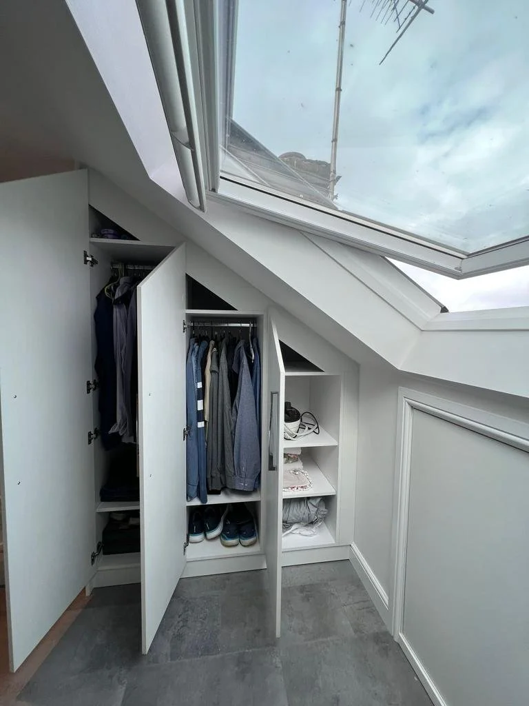 APPFIT - ANGLE WARDROBES