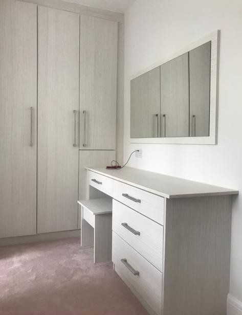APPFIT - DRESSING TABLE