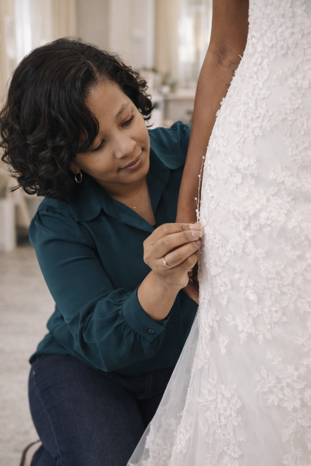 How Much Do Wedding Dress Alterations Cost in Nassau, Bahamas? (2026 Bridal Guide)
