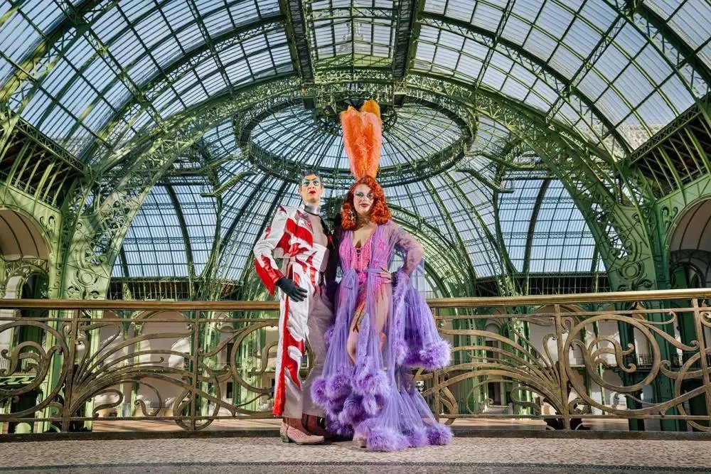 Sous la jupe du Grand Palais