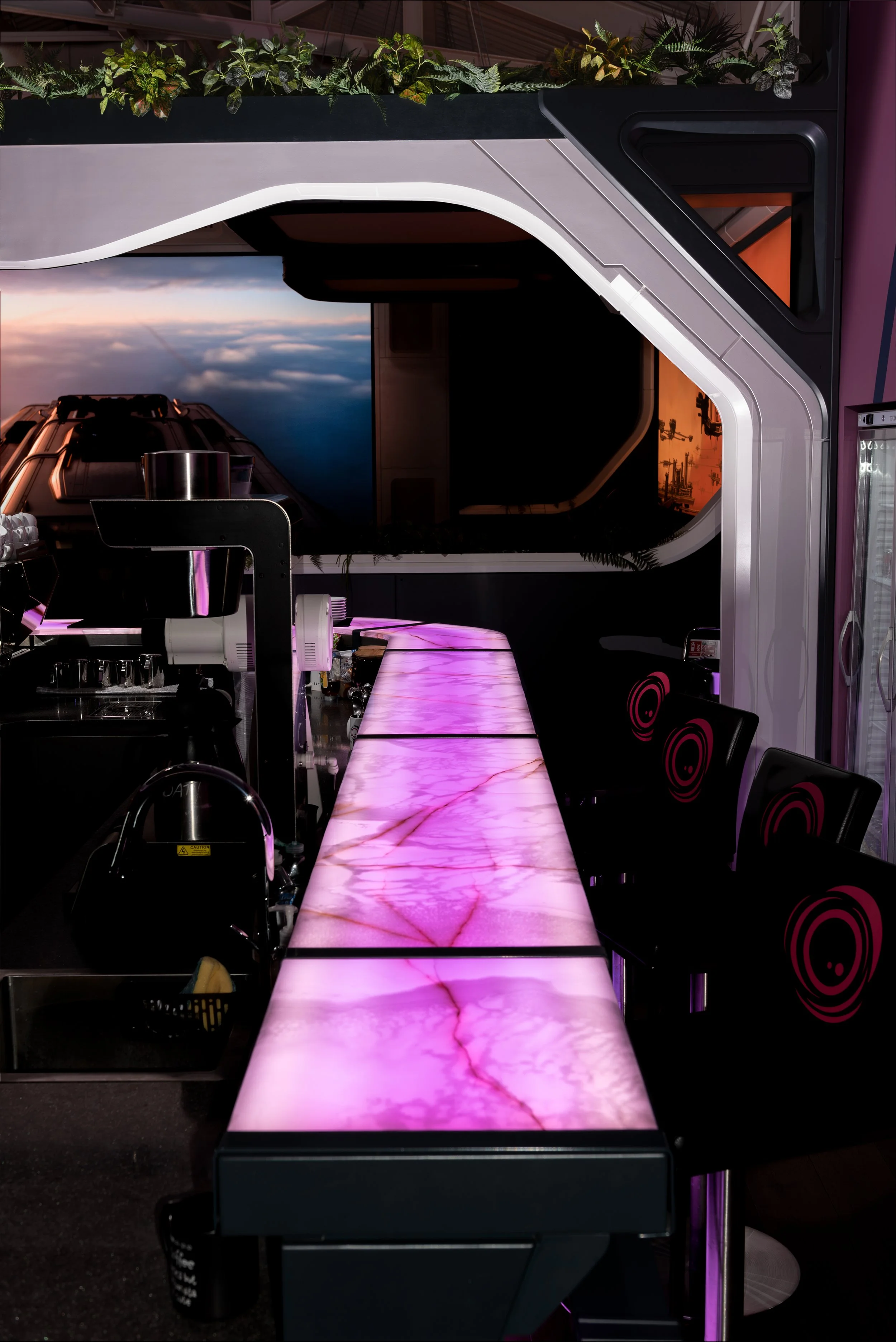 JRDF MGY voyager bar - counter 1 - no watermark.jpg