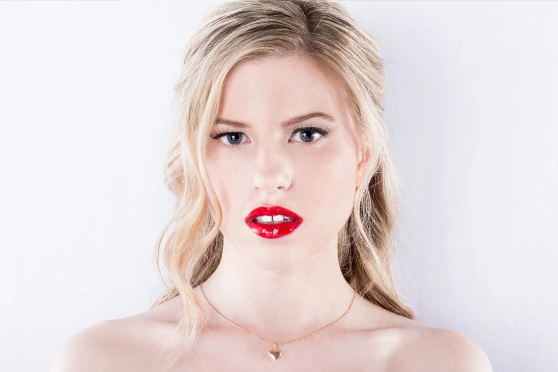 Betsy Elisa Beauty Shoot: Alexandra