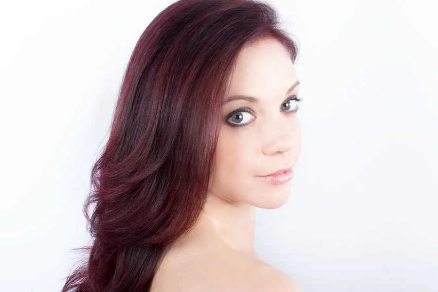 A subtle, bold eye makeup inspiration