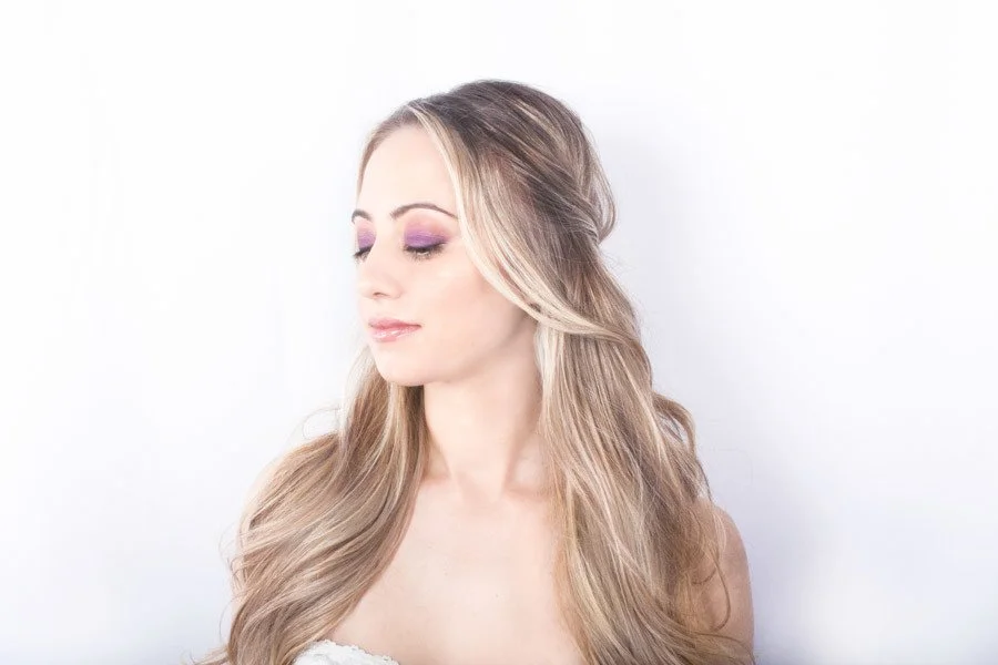 A new bright eye inspiration look, featuring model Giordanna