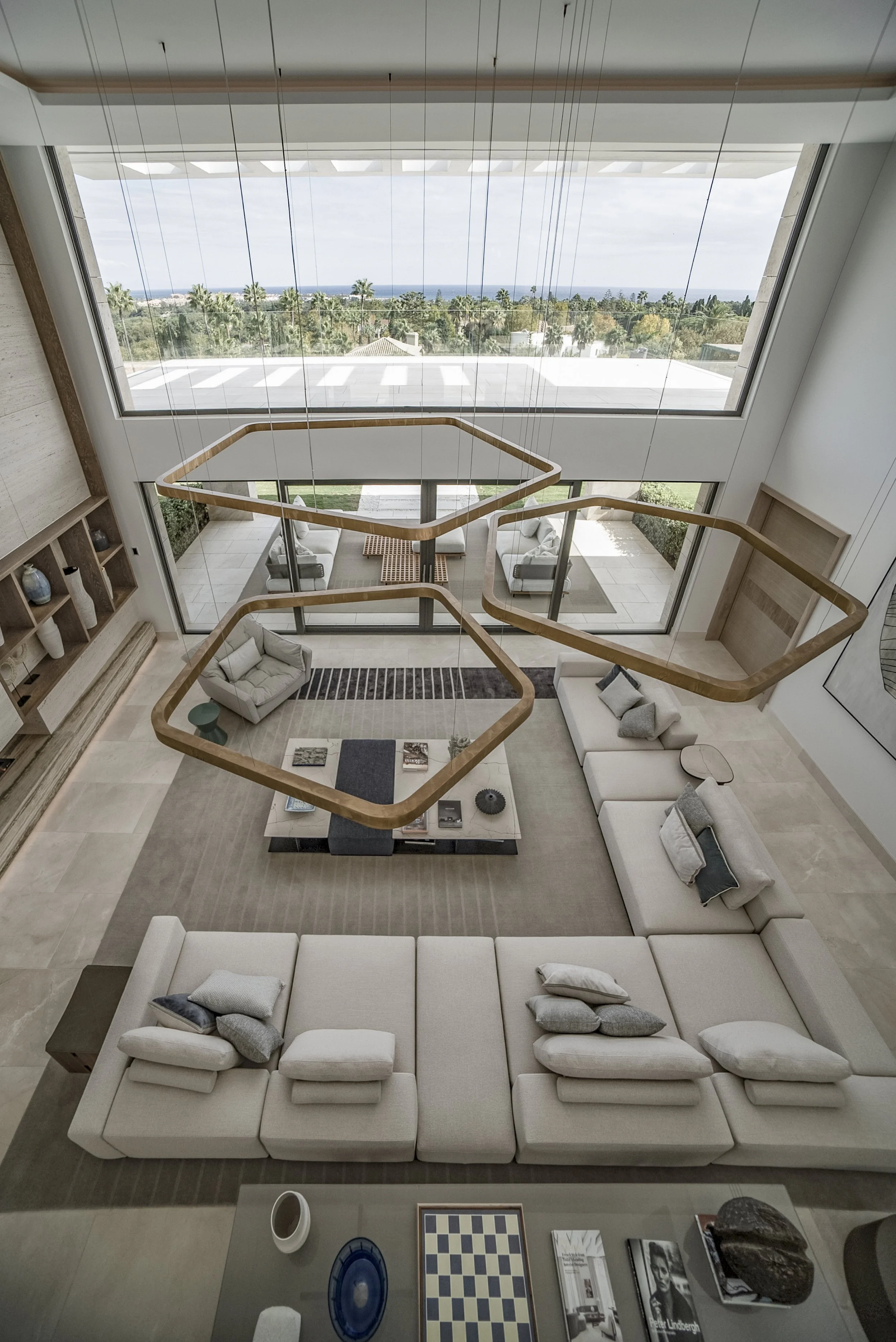 THE HILL BY MANUEL RUIZ MORICHE -ARK 2.jpg