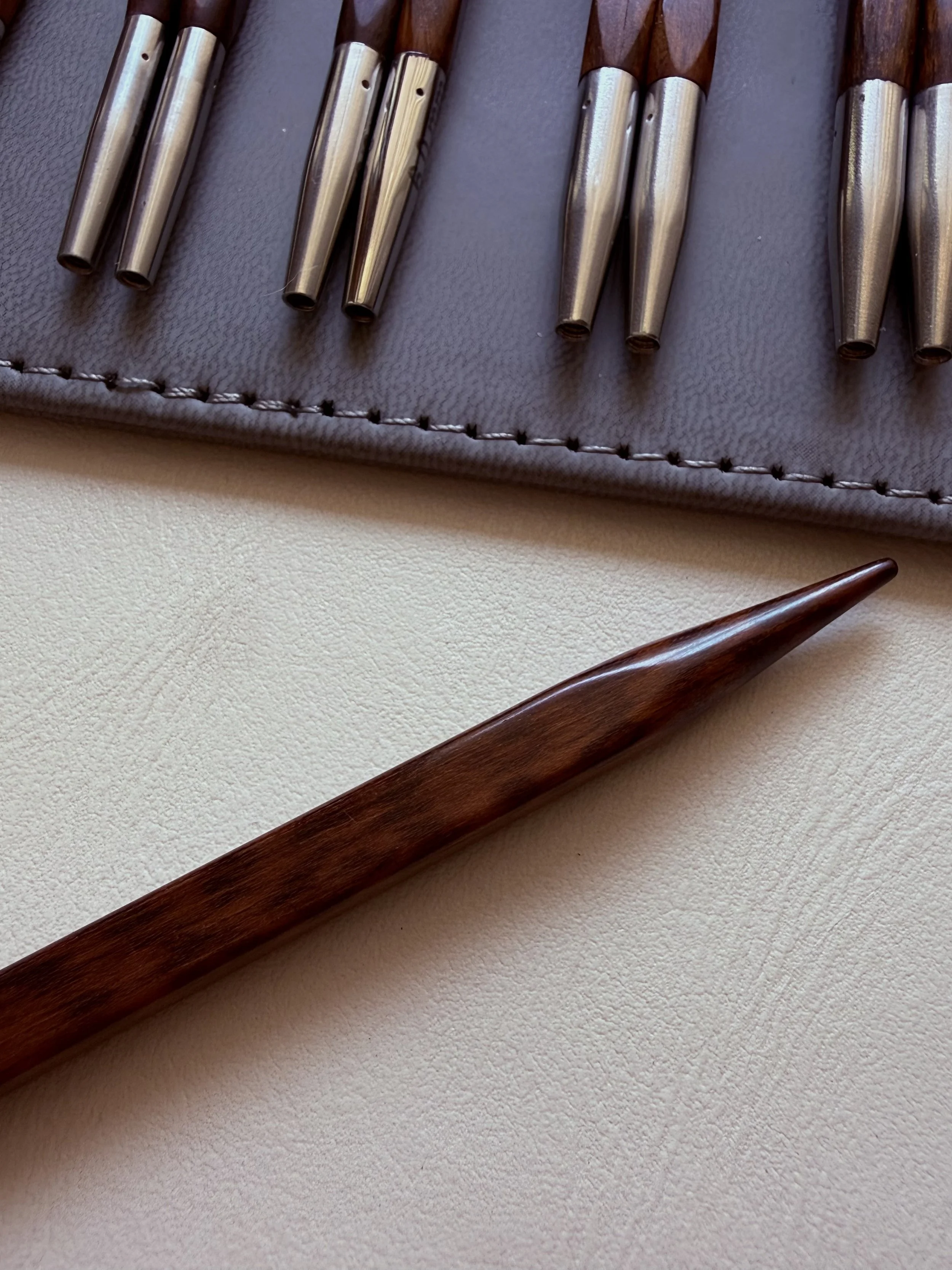 Handmade premium and rare snakewood interchangeable knitting needles with leather case