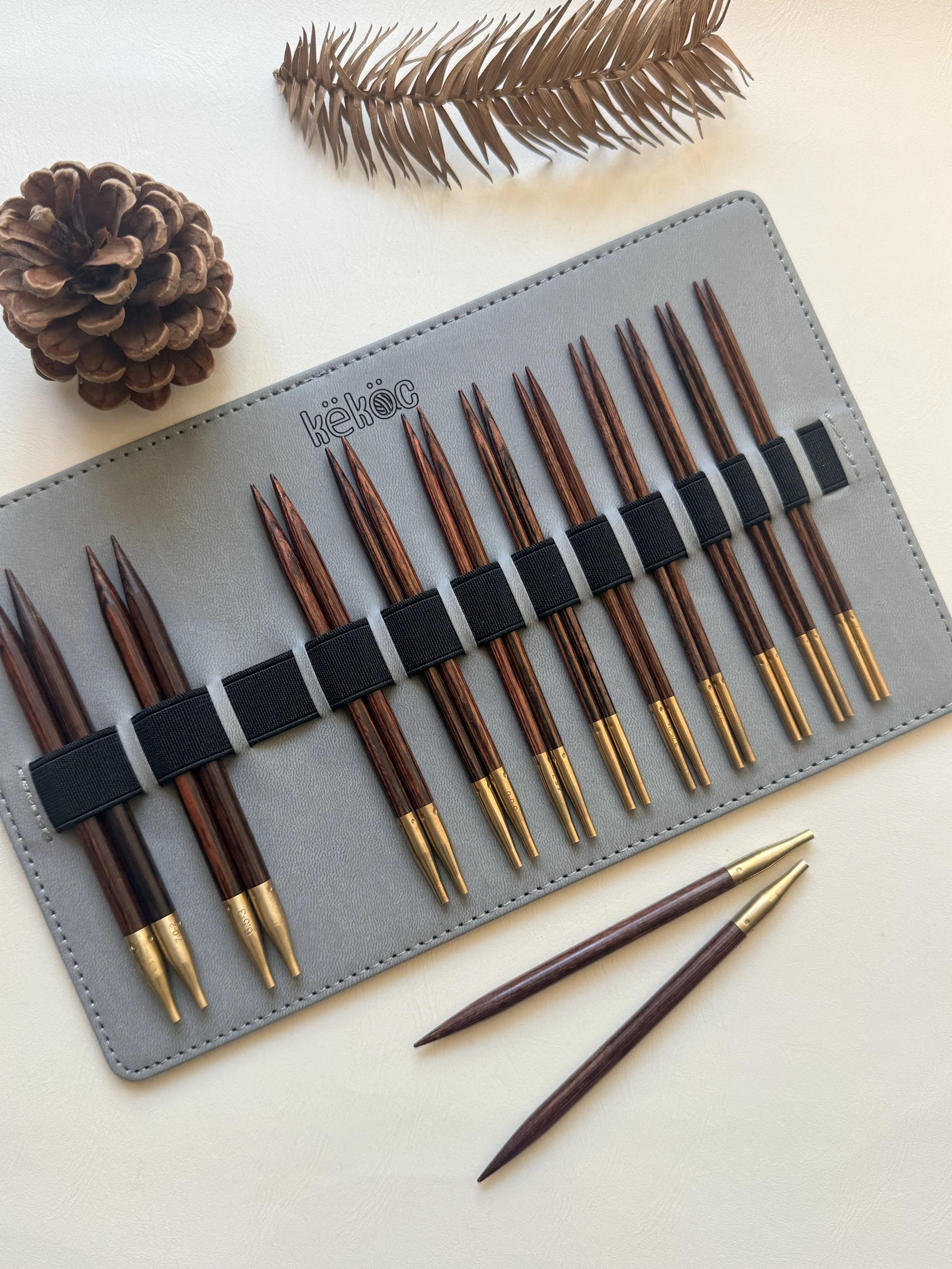Walnut Interchangeable Circular Needle Set (Large Size)