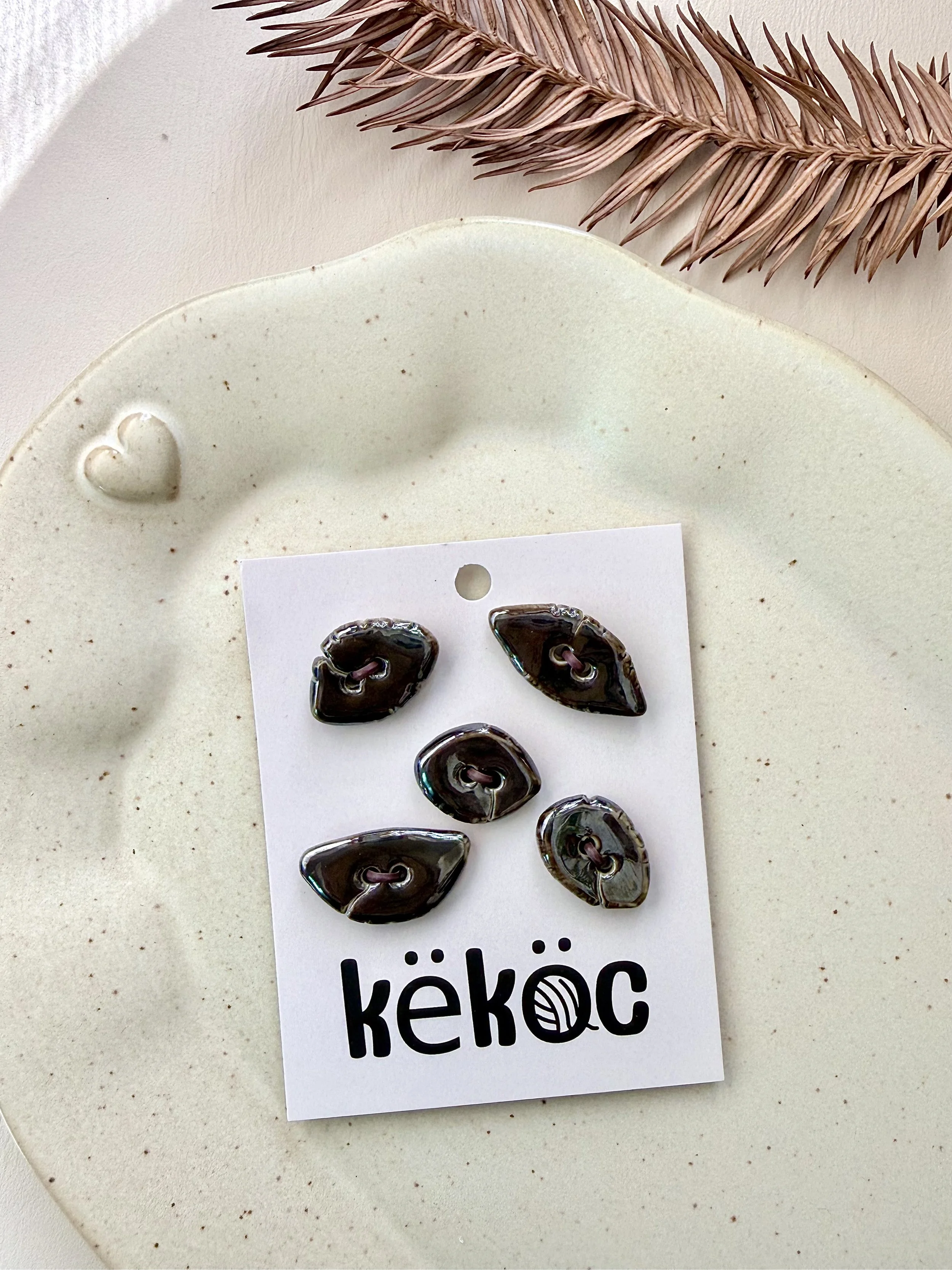 Këköc X Studio 900°C Ceramic Buttons- Beans