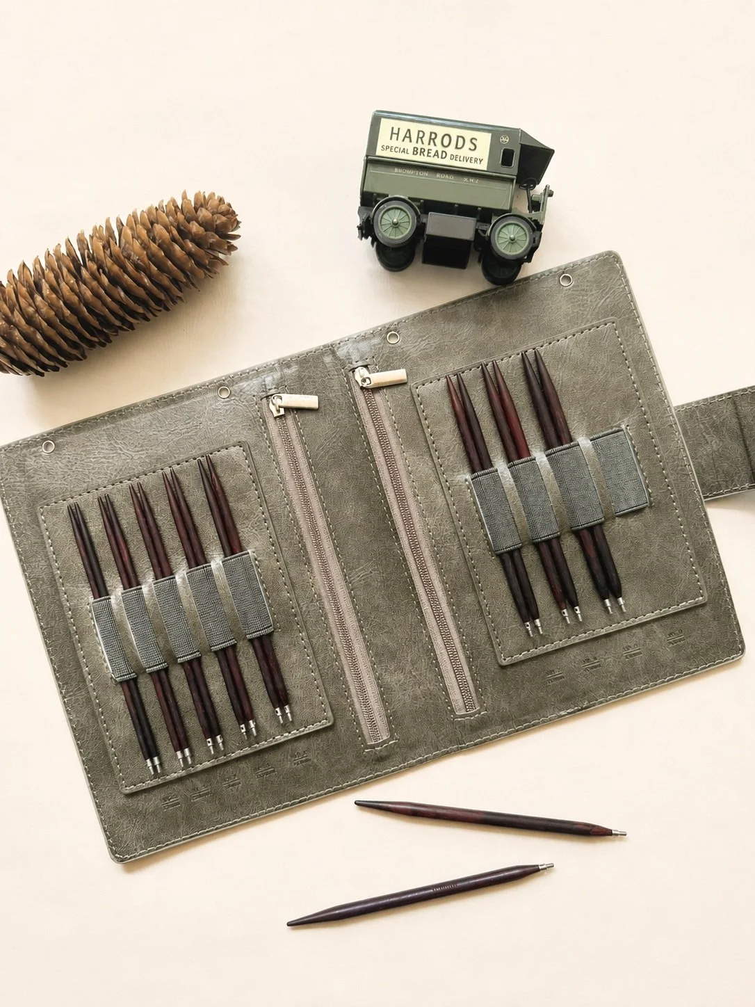 Premium Purple Pearwood Interchangeable Circular Needle Set (9 Sizes)