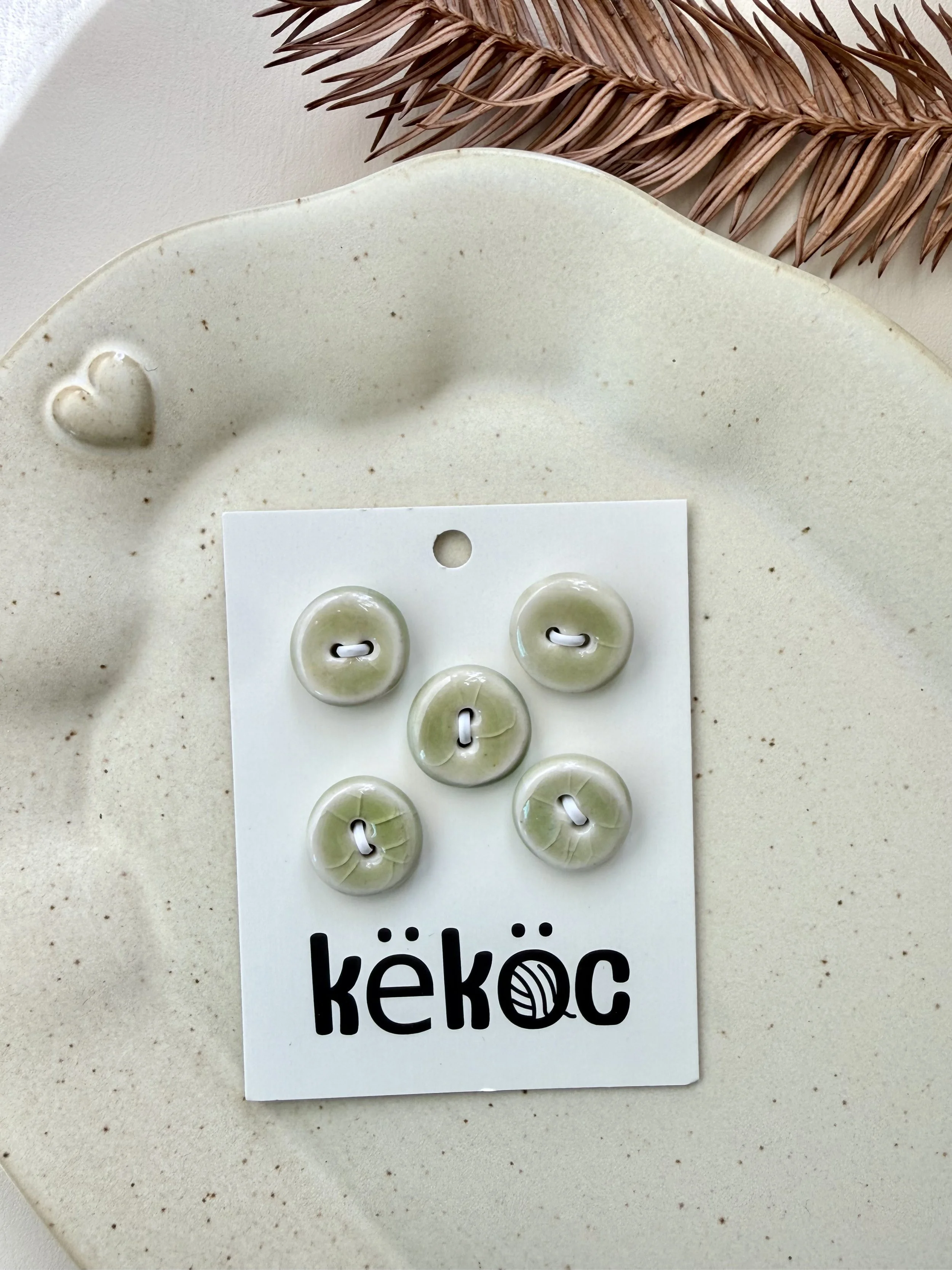 Këköc X Studio 900°C Ceramic Buttons- Uji