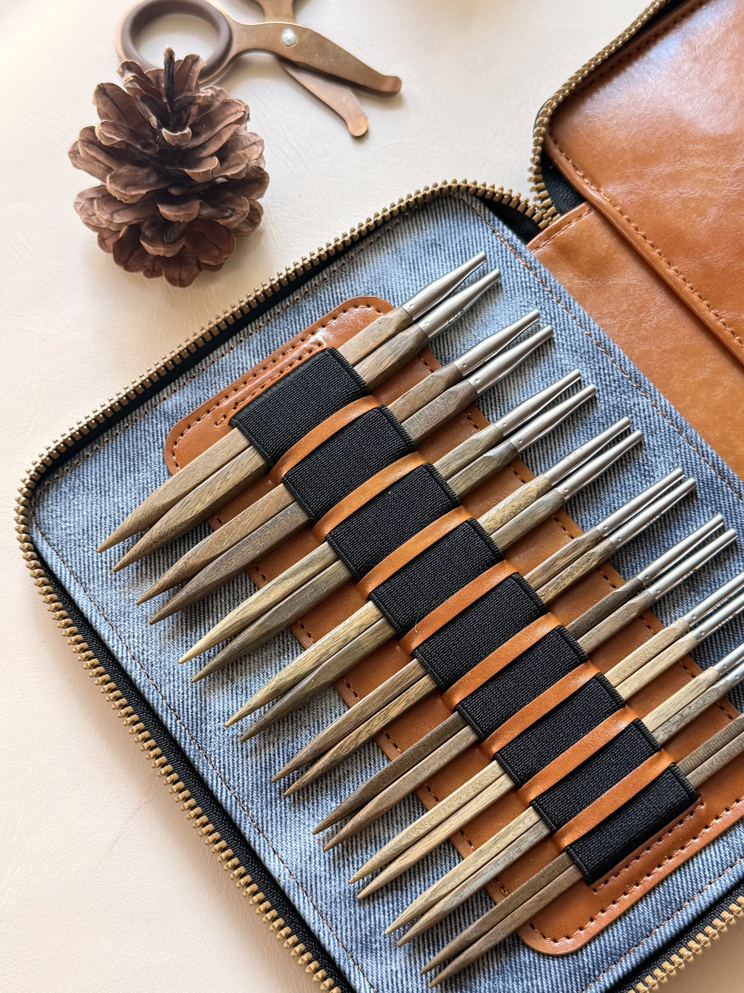 Carré Green Sandalwood Cubics Interchangeable Needle Set