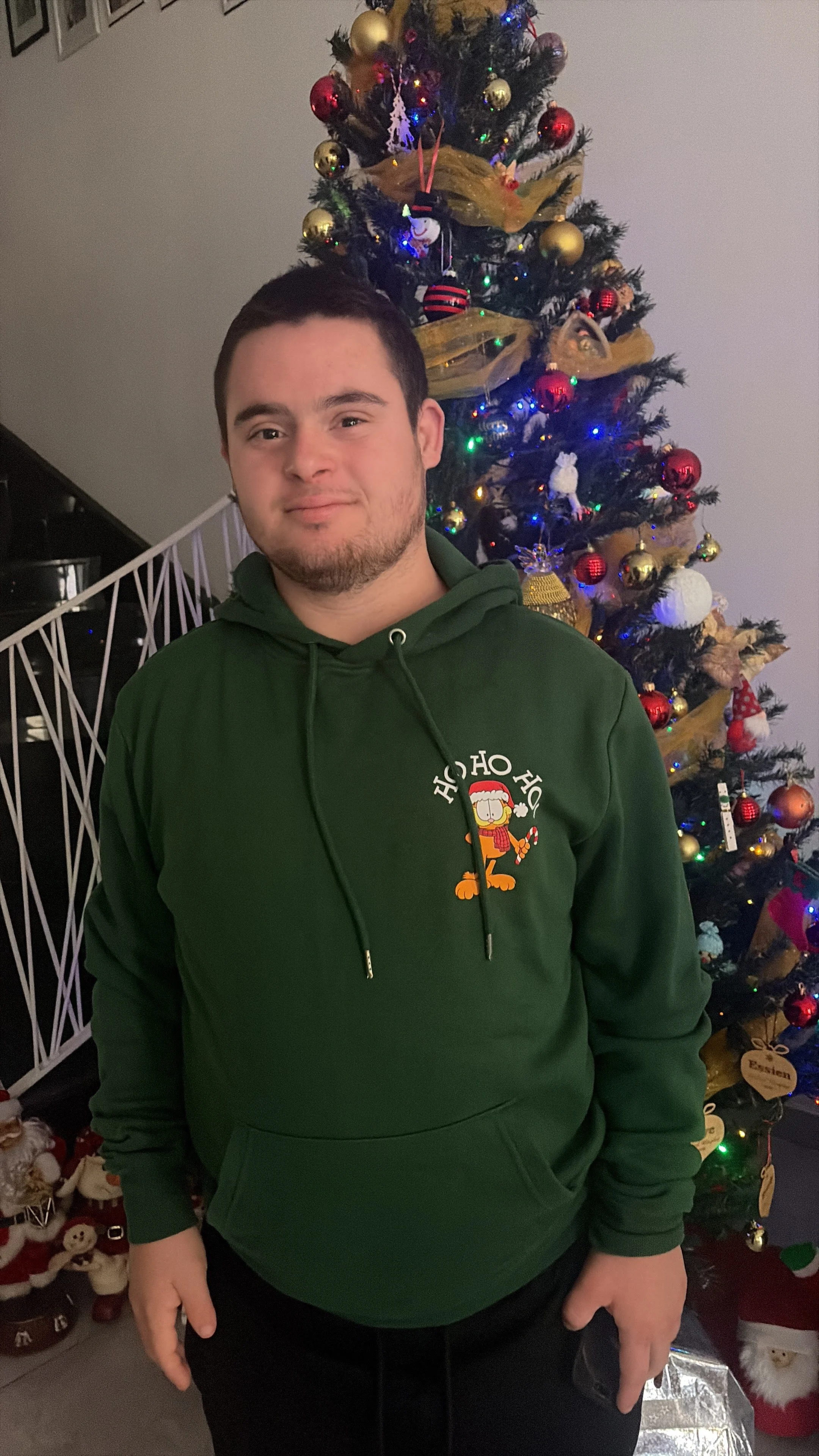  Essien Mifsud:  Essien was born on 14 October 2005. He really enjoys spending time with his friends and family, going out together, and creating good memories. Music and musical theatre are a big part of who he is. He has been part of Opening Doors 