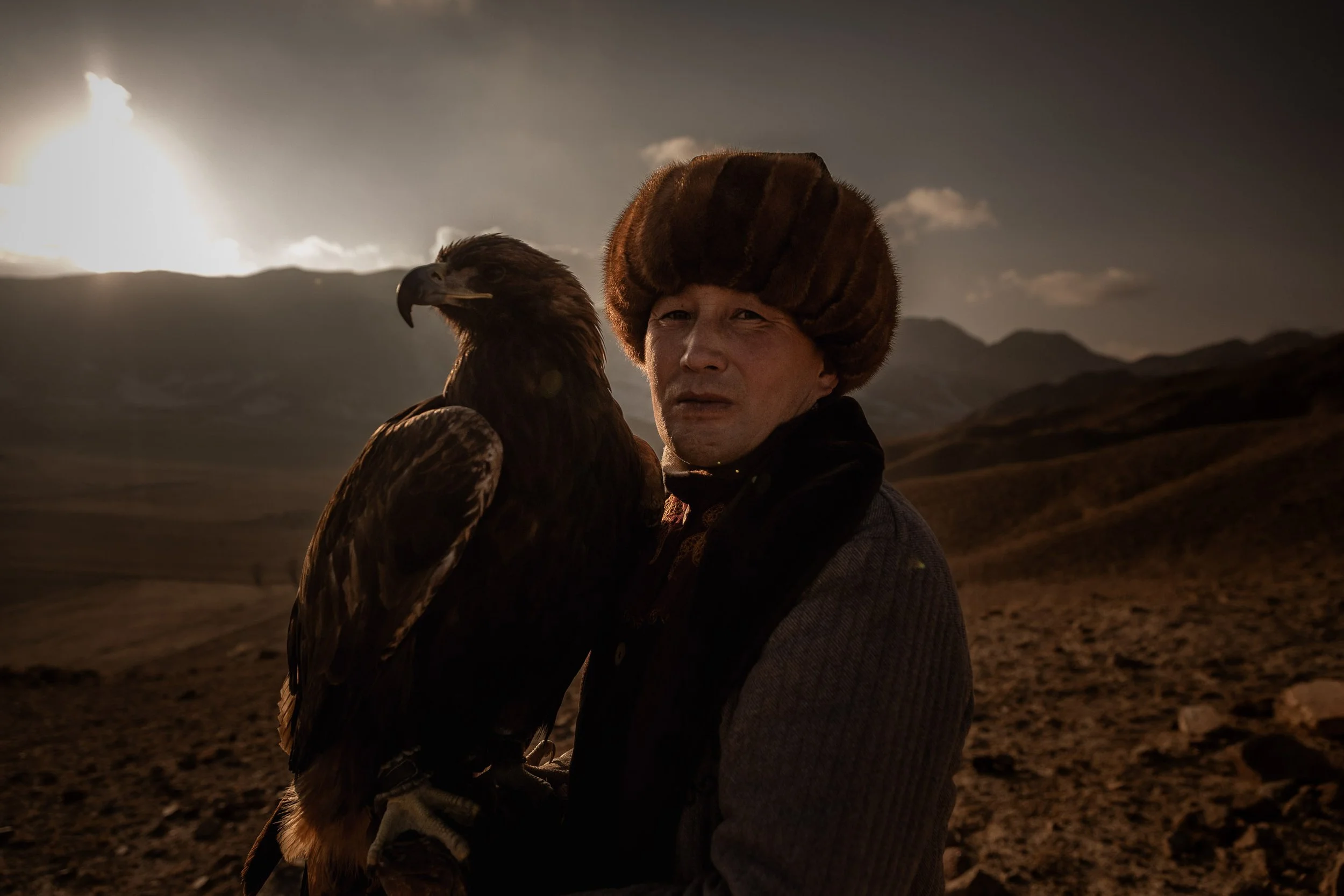 Eagle hunter on snow leopard holiday - Kyrgyzstan