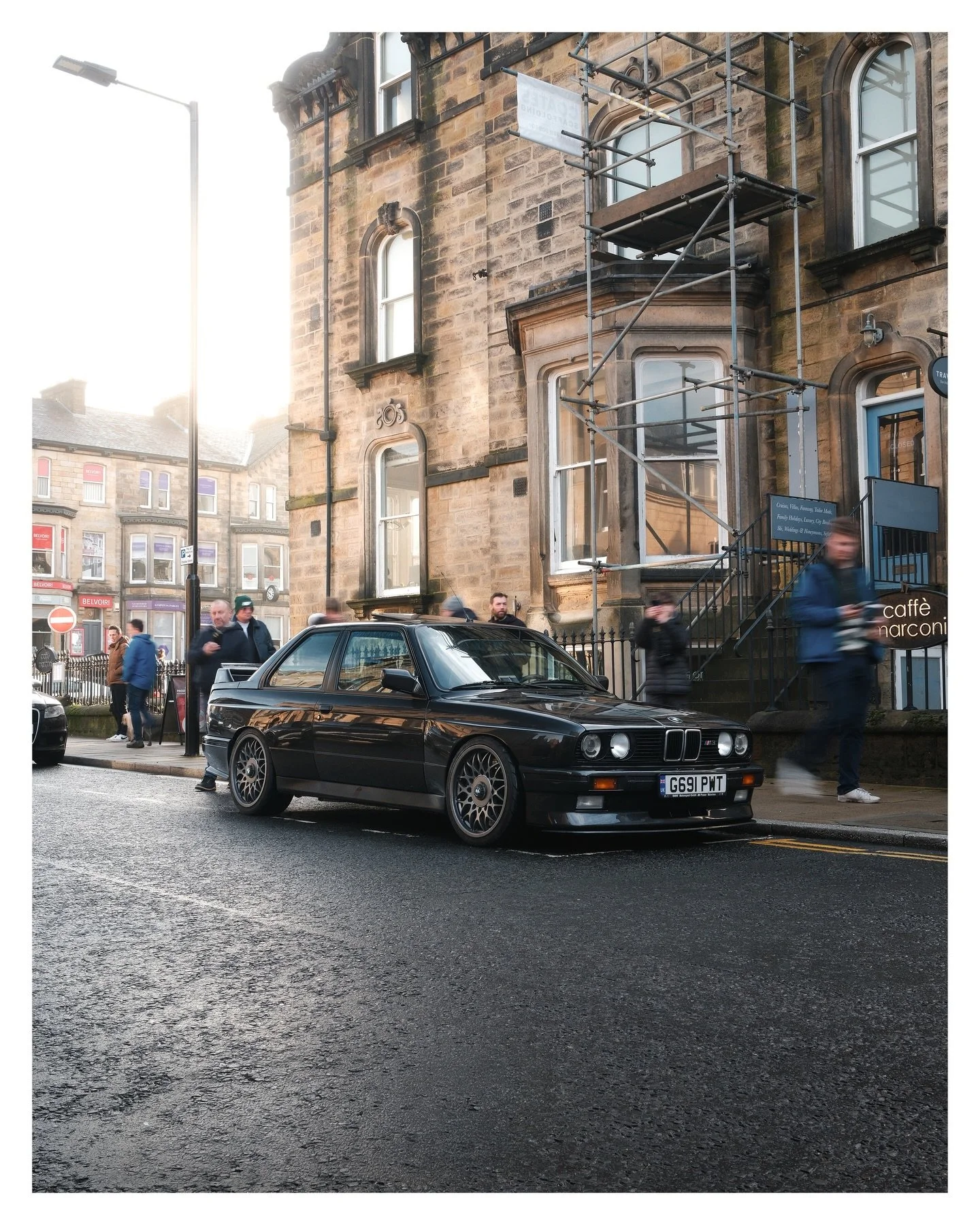 Point &amp; Shoot 📸

Few snaps from the last two @classic_car_sunday events held in Harrogate, nice to have an event like this on my doorstep ☕️

Next one is taking place on 8th March - Princes Square, HG1 1LX 📍

All shot on @fujifilmuk X100VI usin