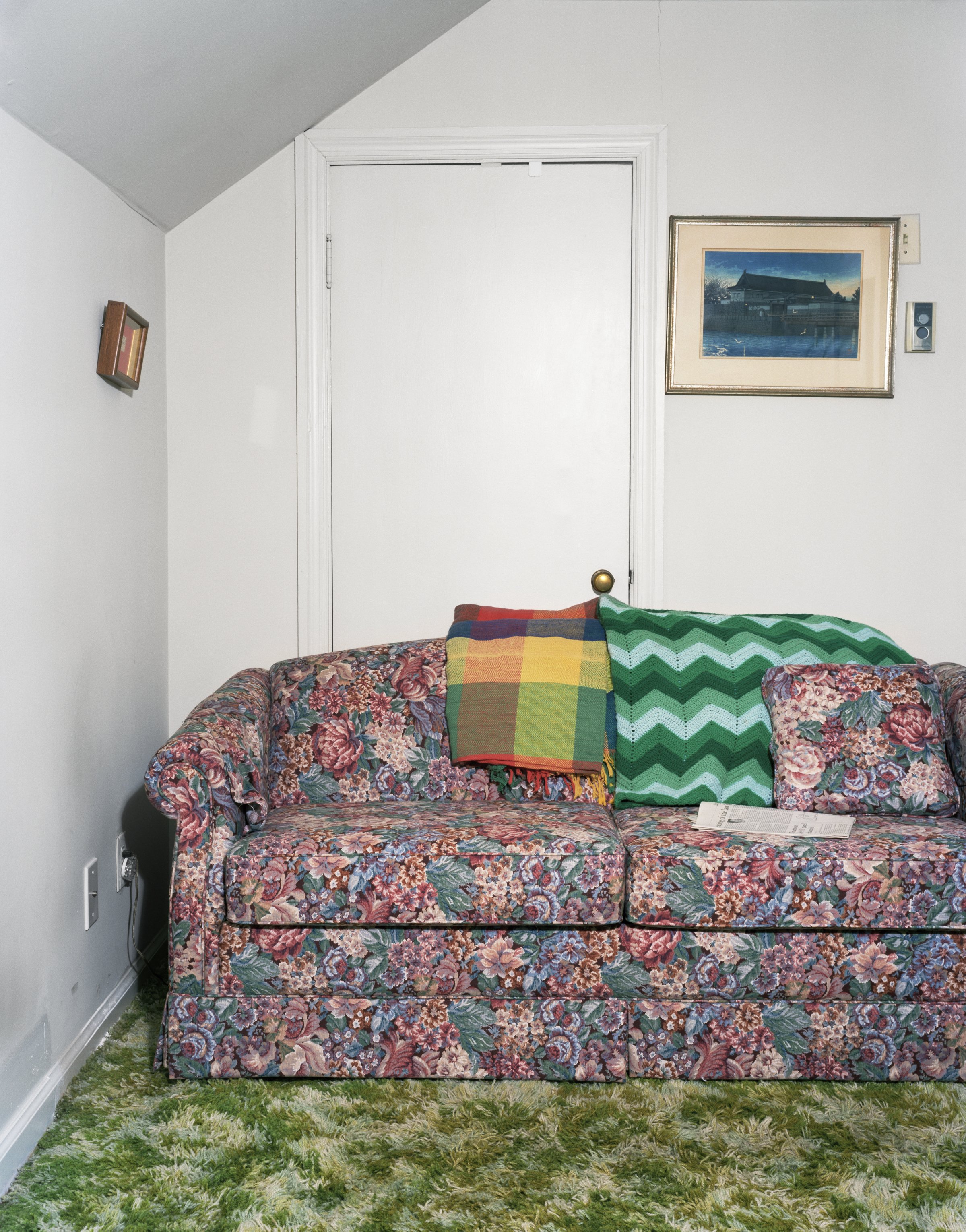 Pecchio.Pamela-Habitation_I-68_2_AtticCouch.jpg