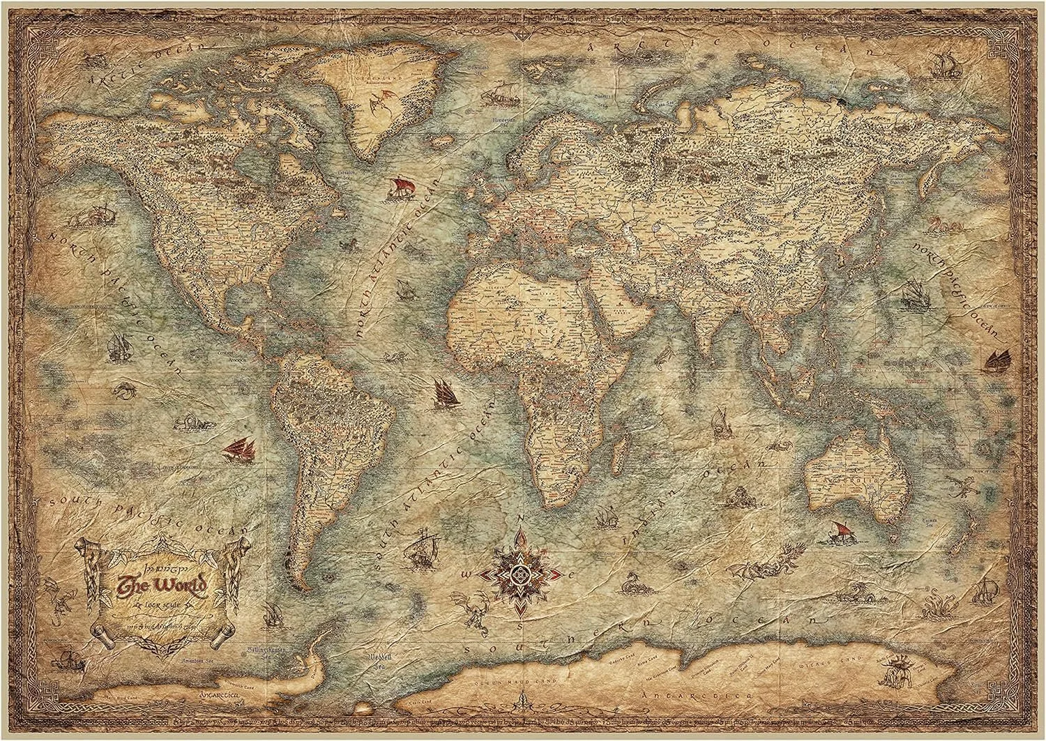 Een oude, geschilderde wereldkaart met gebieden in aardetinten, met zeewezens en schepen afgebeeld, en een decoratieve kompasrose in het midden onderaan.