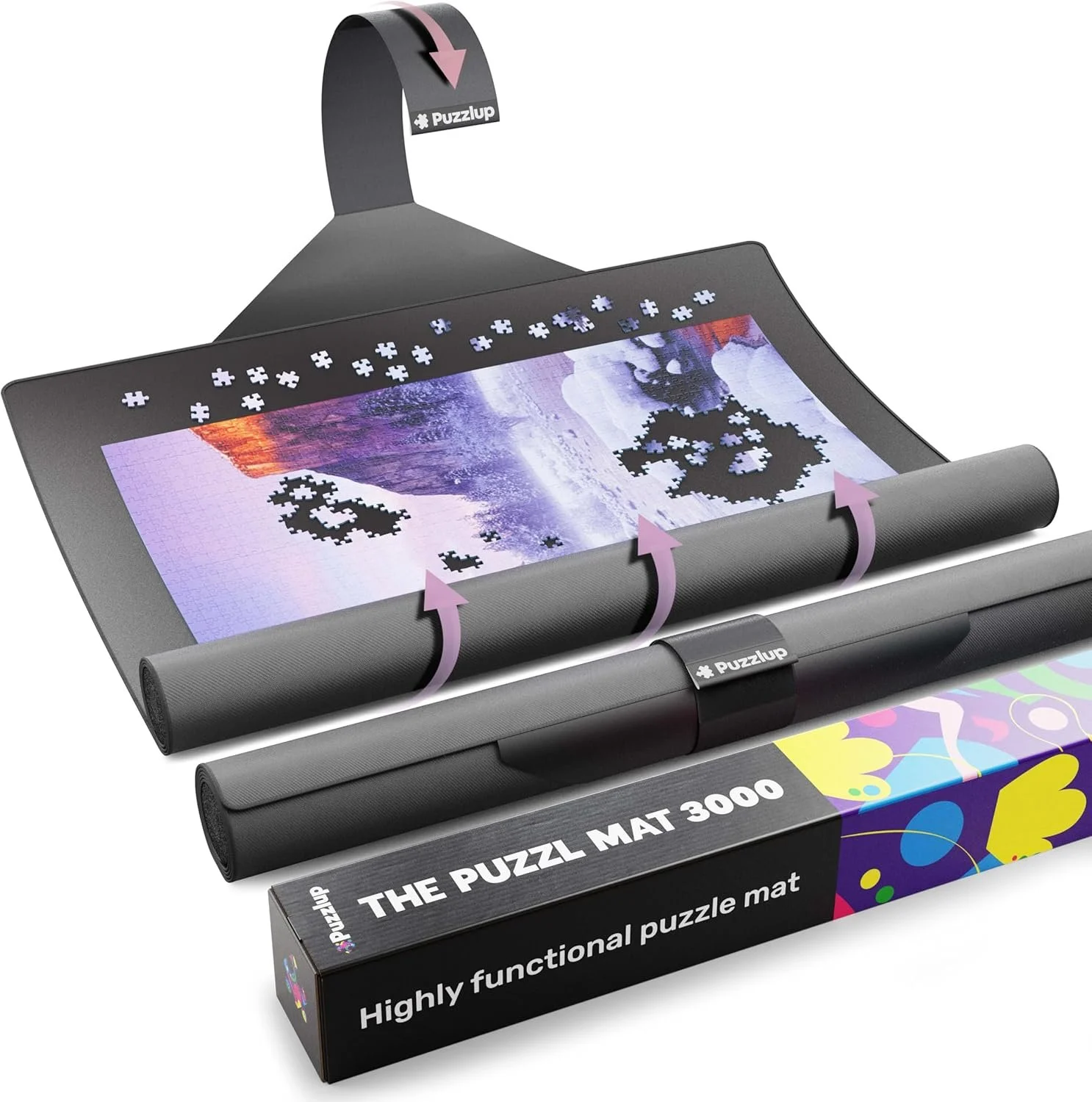 Een puzzelset met een opvouwbare ondergrond en twee rollen voor draadloos puzzelen, samen met een doos die labelt als 'The Puzzl Mat 3000' en 'highly functional puzzle mat'.