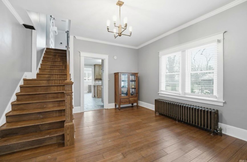 Swipe to see the possibilities 👀🫶

282 Lincoln is full of character 😍✨