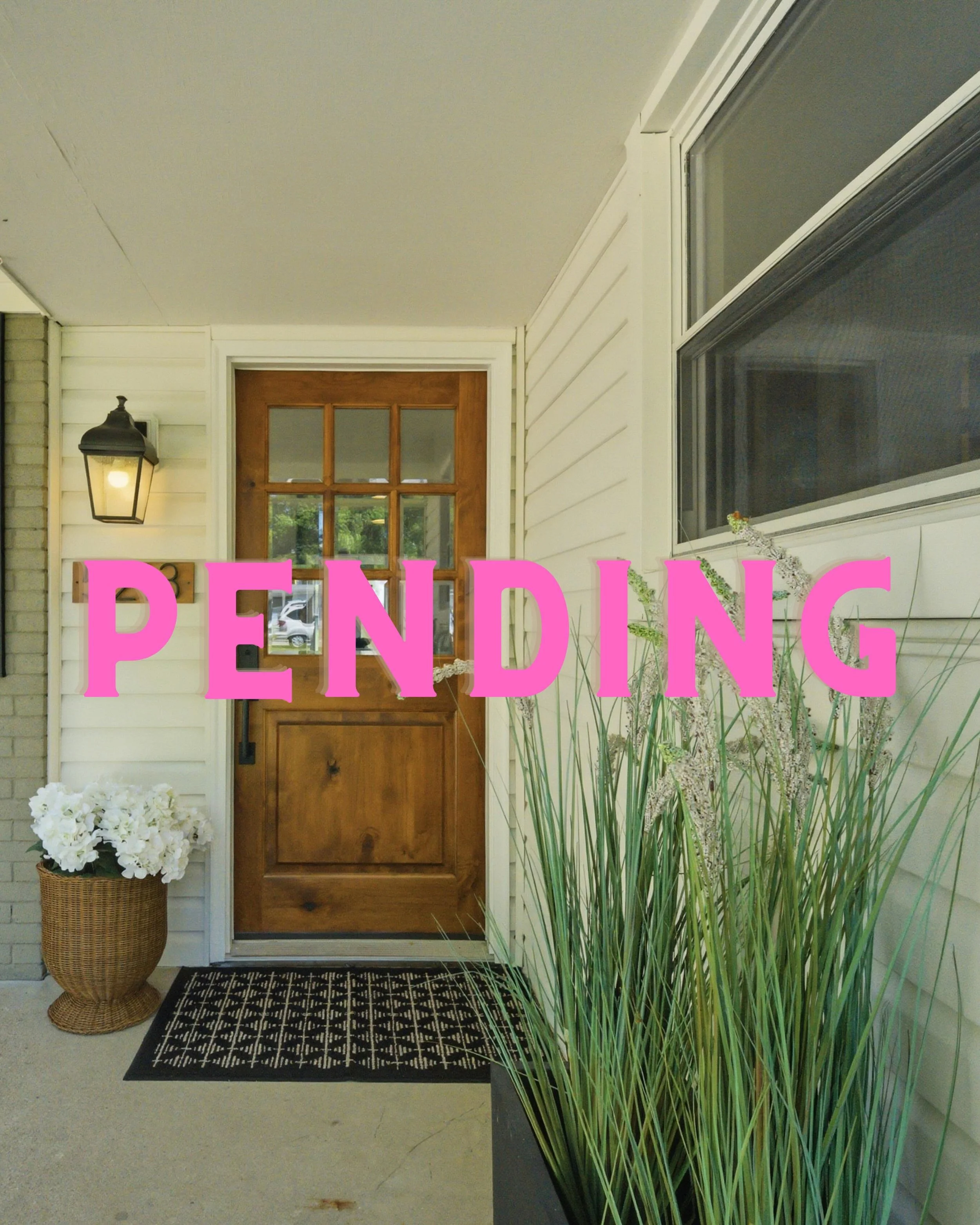 Pending TWICE! This beauty just can&rsquo;t stay single! 😍

📍 5213 Autumn Lane