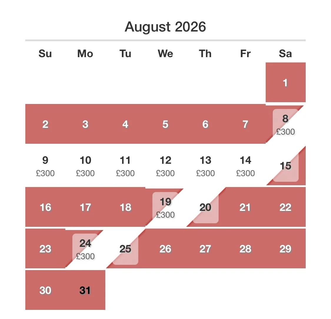August 2026 calendar with date numbers, weekdays, some dates marked with pink arrows, and a note of £300 on several dates.