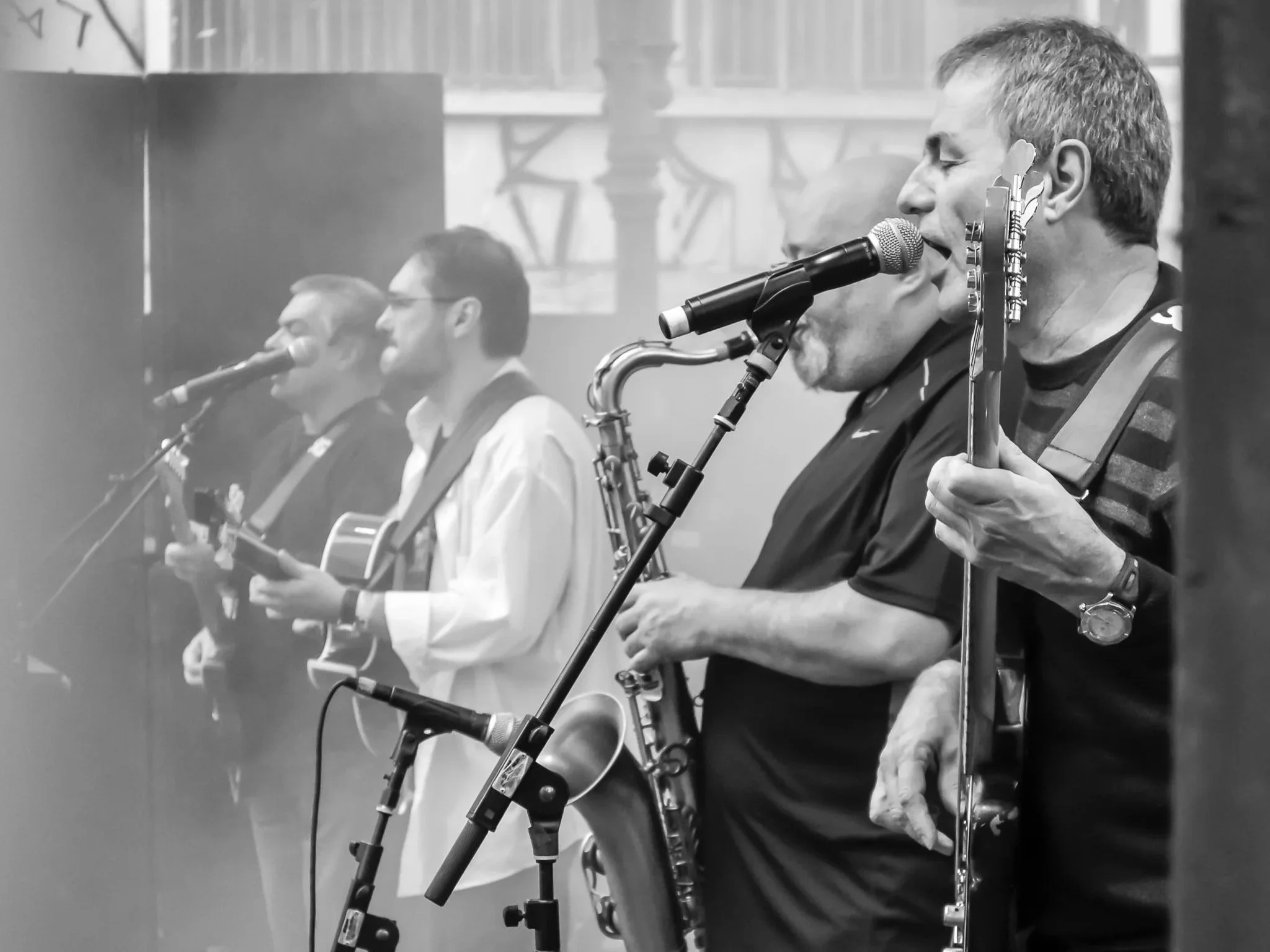 Os Incriveis Virada 2015.jpg