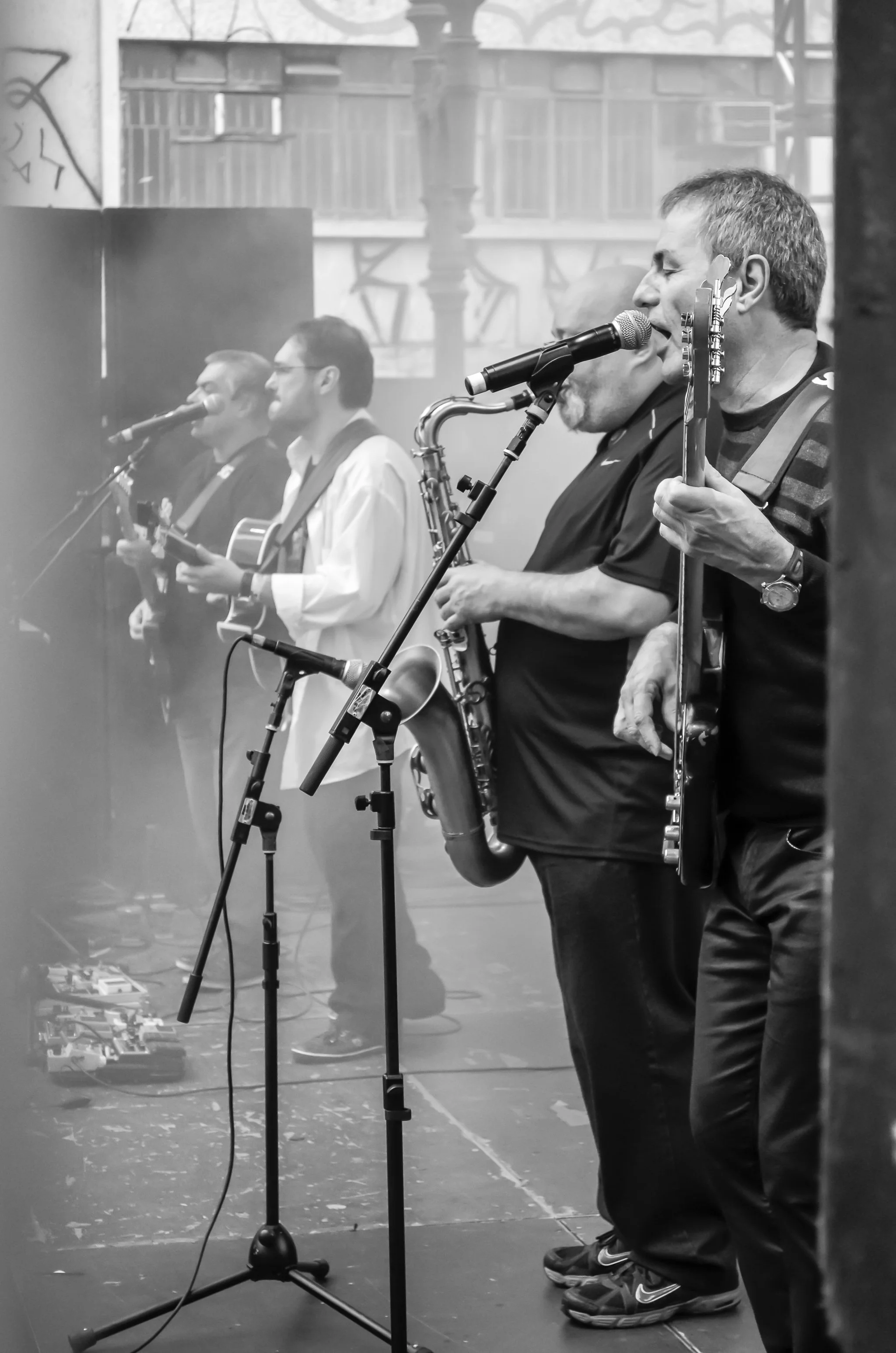 Os Incriveis Virada 2015.jpg