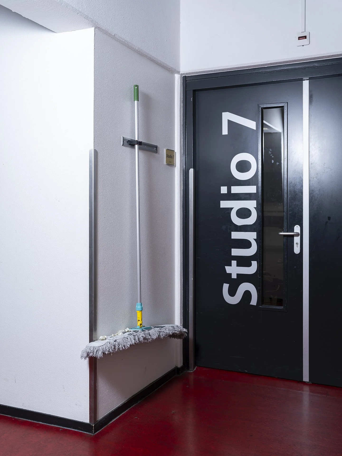 110_DSF7659_Still life_Studio 7.jpg