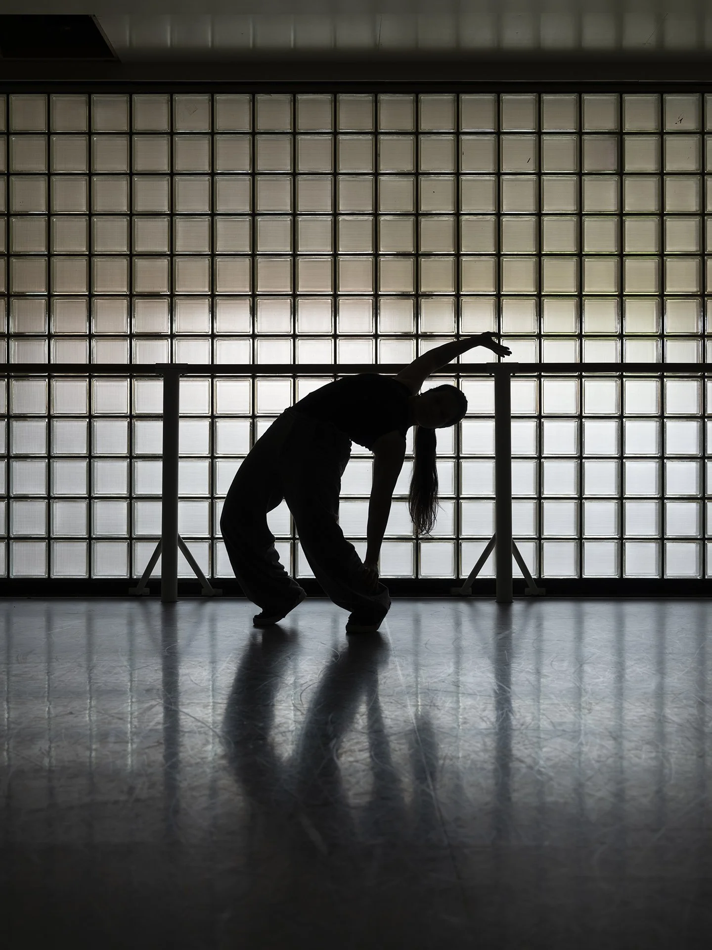 014_DSF2733_Daily life_Backlight dance.jpg