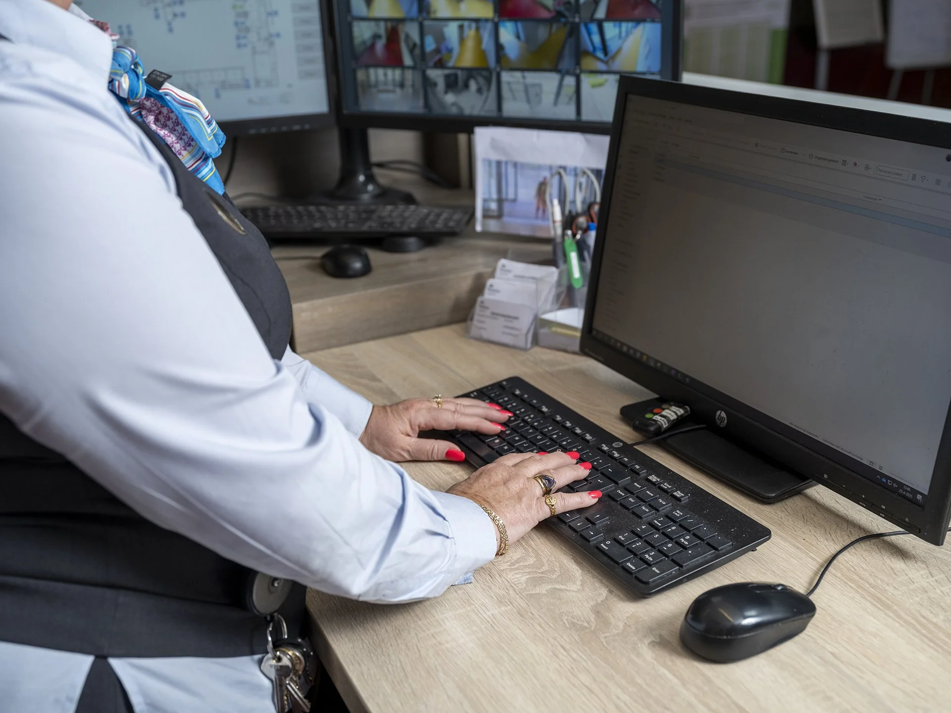 006_DSF9917_Daily life_Fingernails.jpg