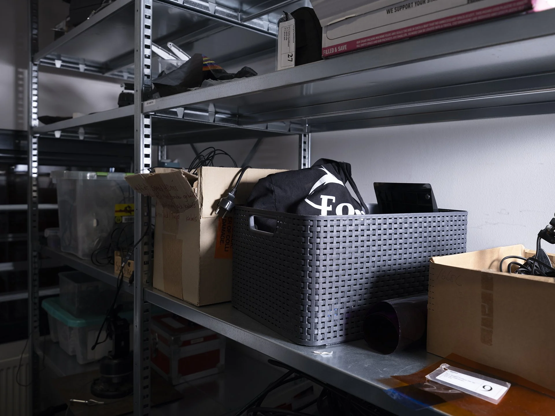 062_DSF7625_Still life_Shelving unit.jpg