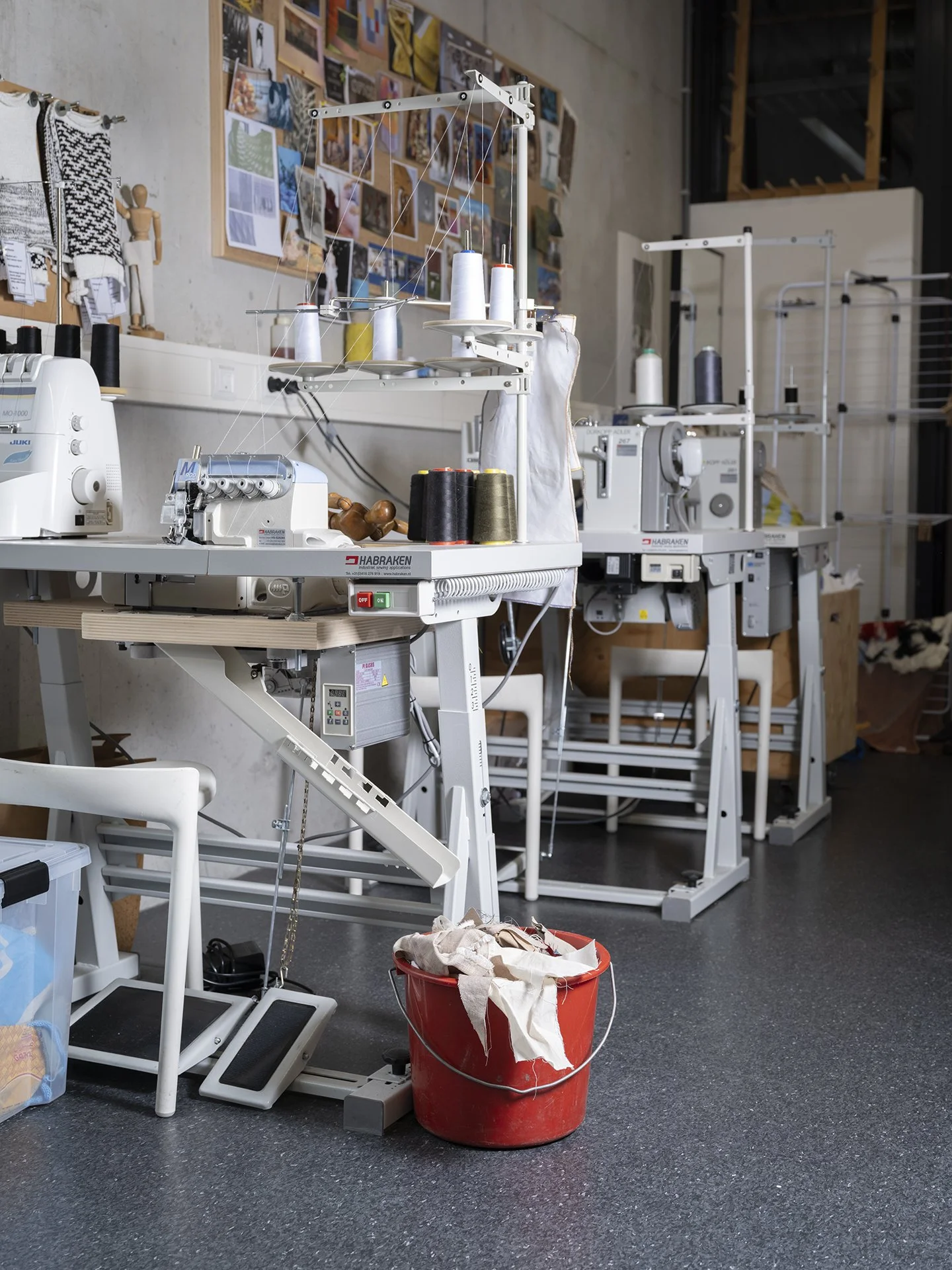 100_DSF4370_Still life_Bucket with scraps.jpg