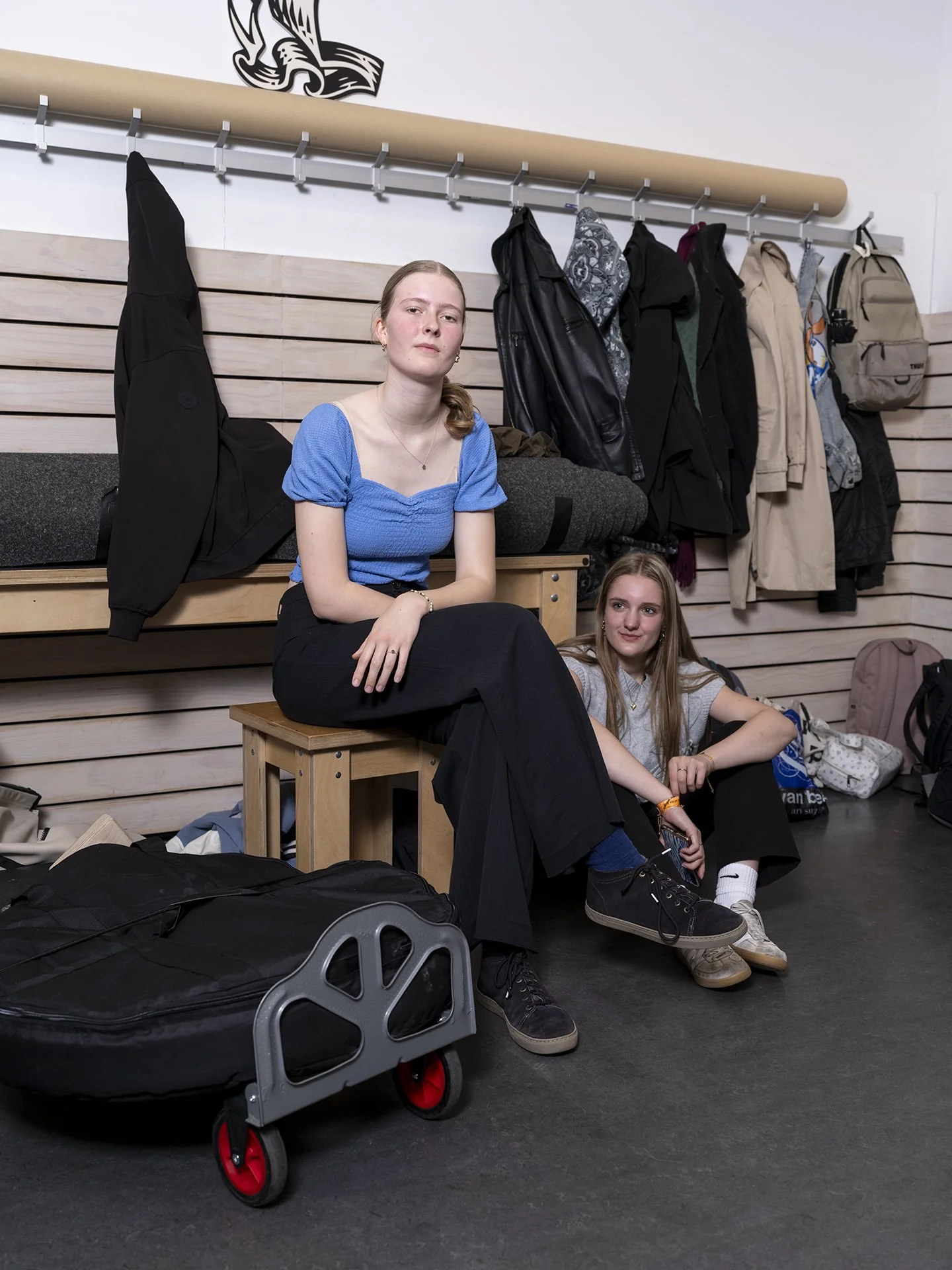 122_DSF9694_Portrait_Blue shirt girl.jpg