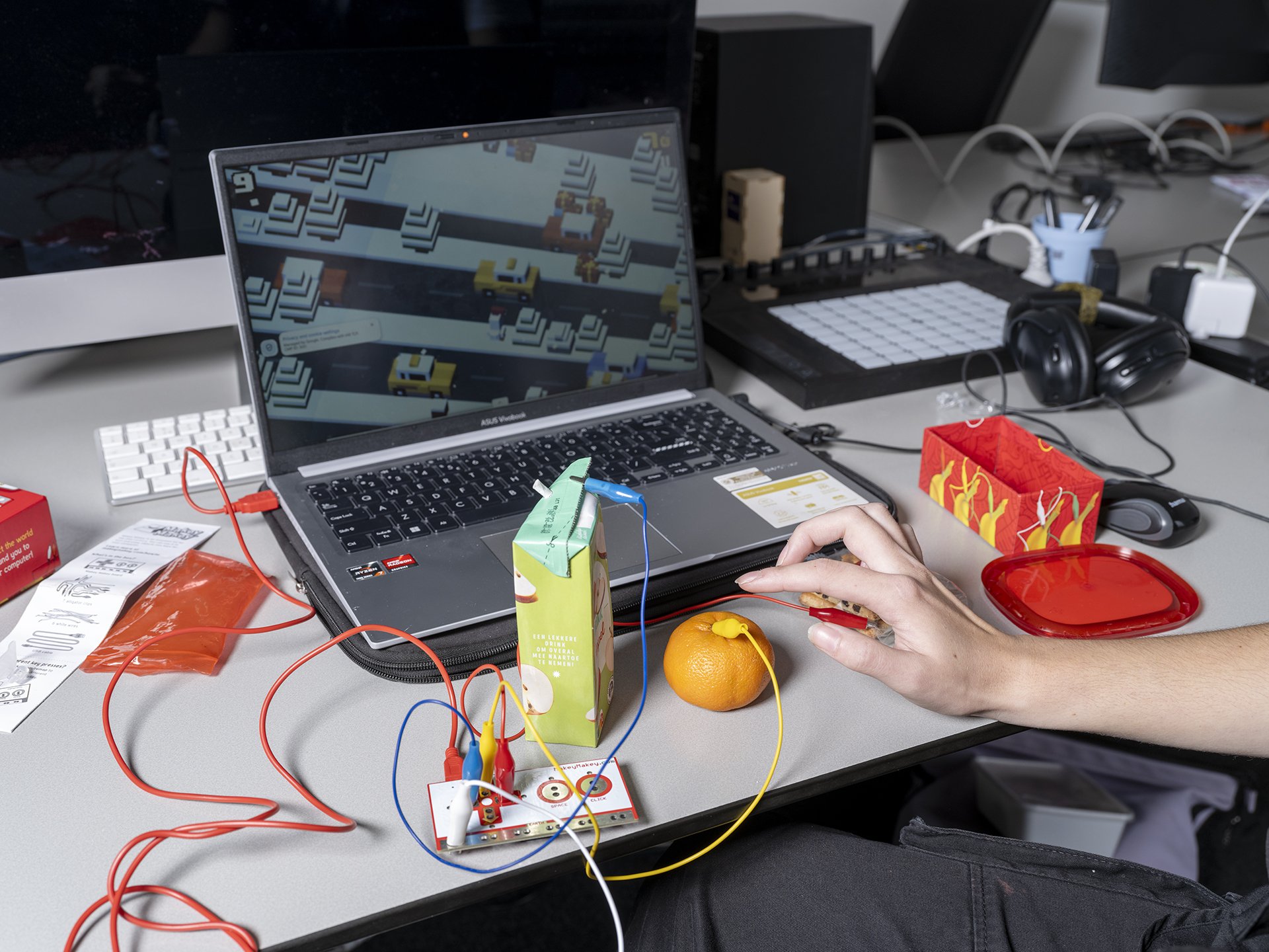 032_DSF4155_Daily life_Mandarin connection.jpg