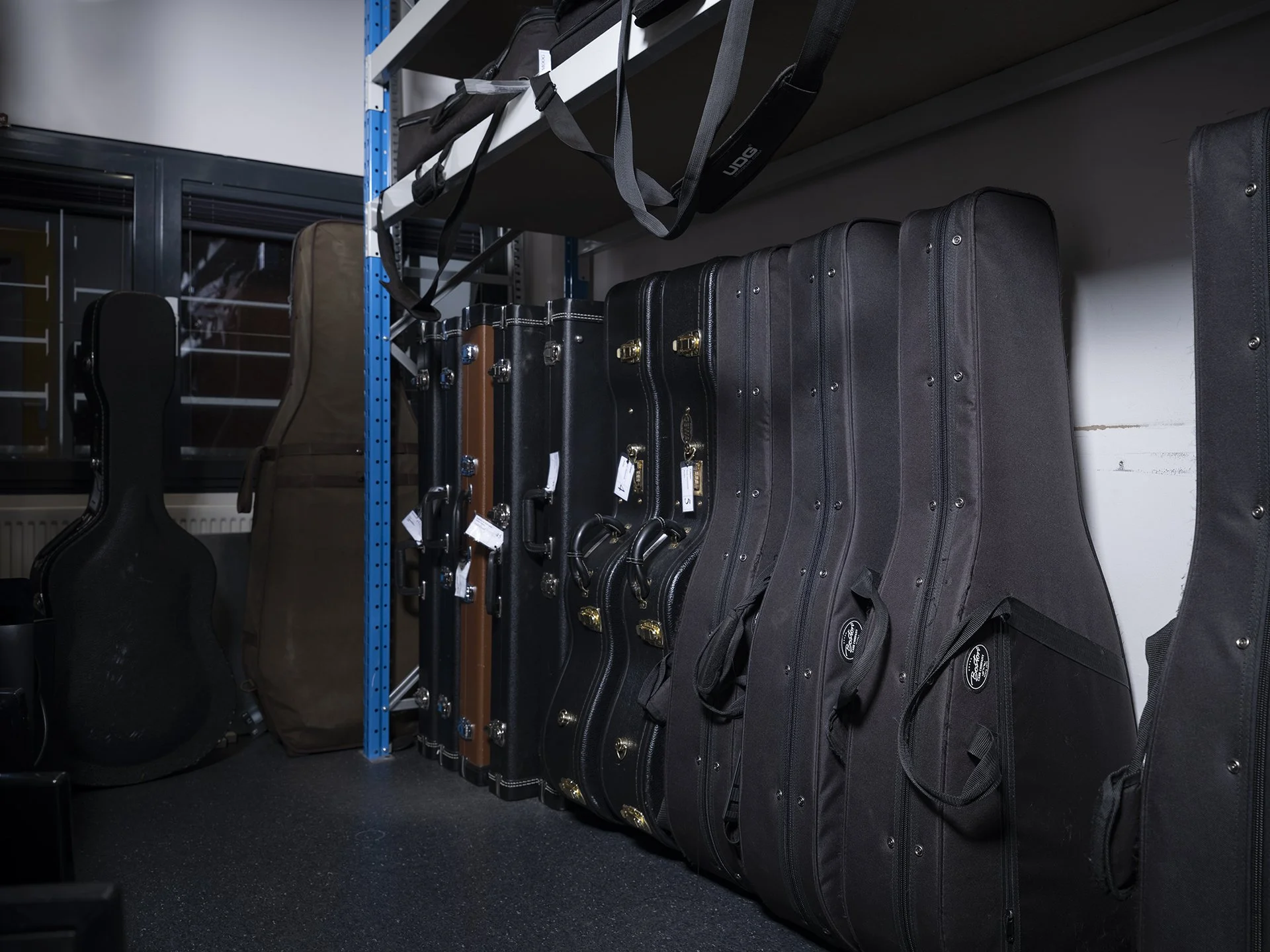 120_DSF7622_Still life_Instrument storage.jpg