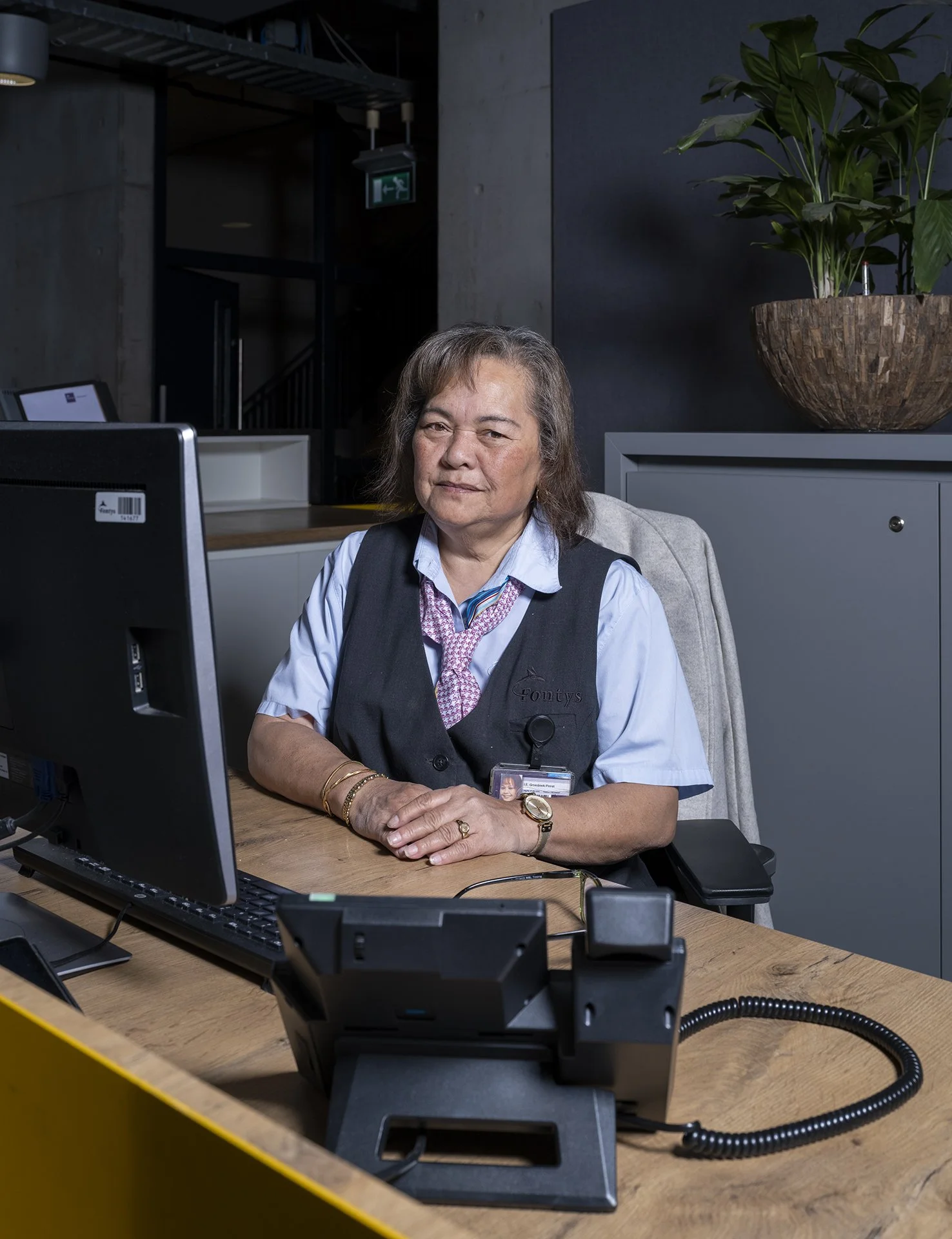 034_DSF4216_Portrait_L. Groesbeek Perret.jpg